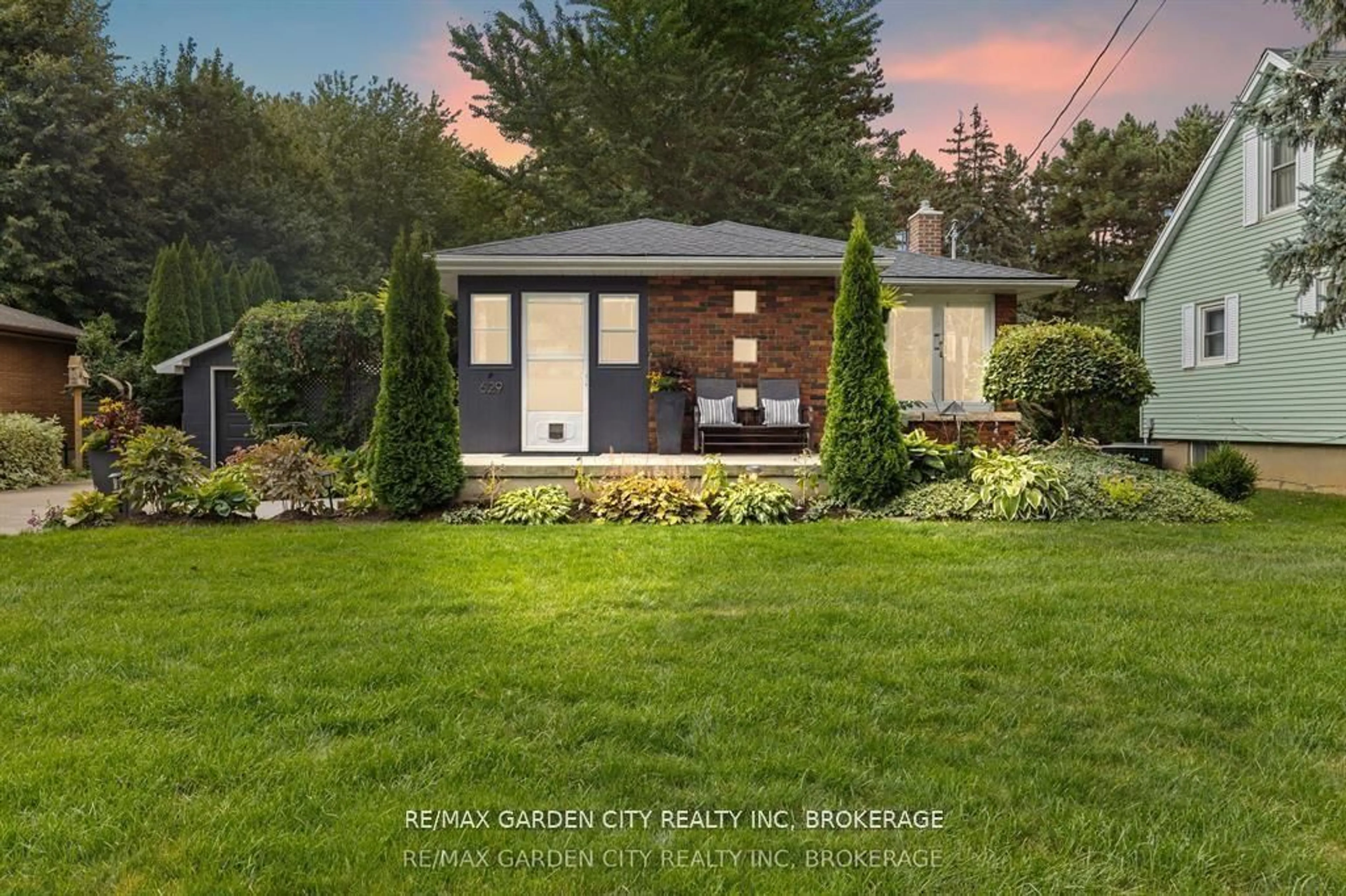 Unknown for 629 Penner St, Niagara-on-the-Lake Ontario L0S 1T0