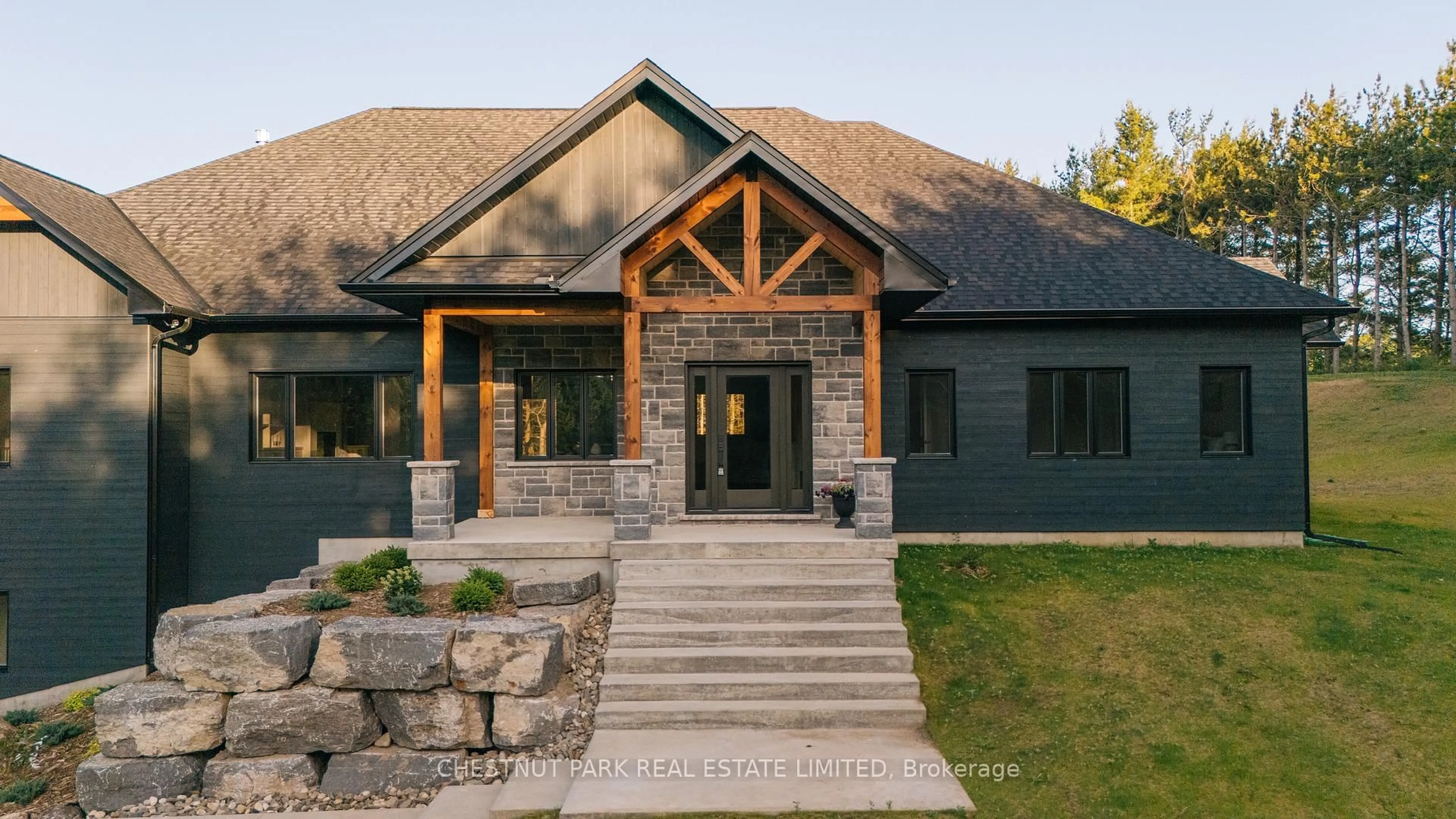 Home with brick exterior material, unknown for 675528 Hurontario St, Mono Ontario L9V 0Z9