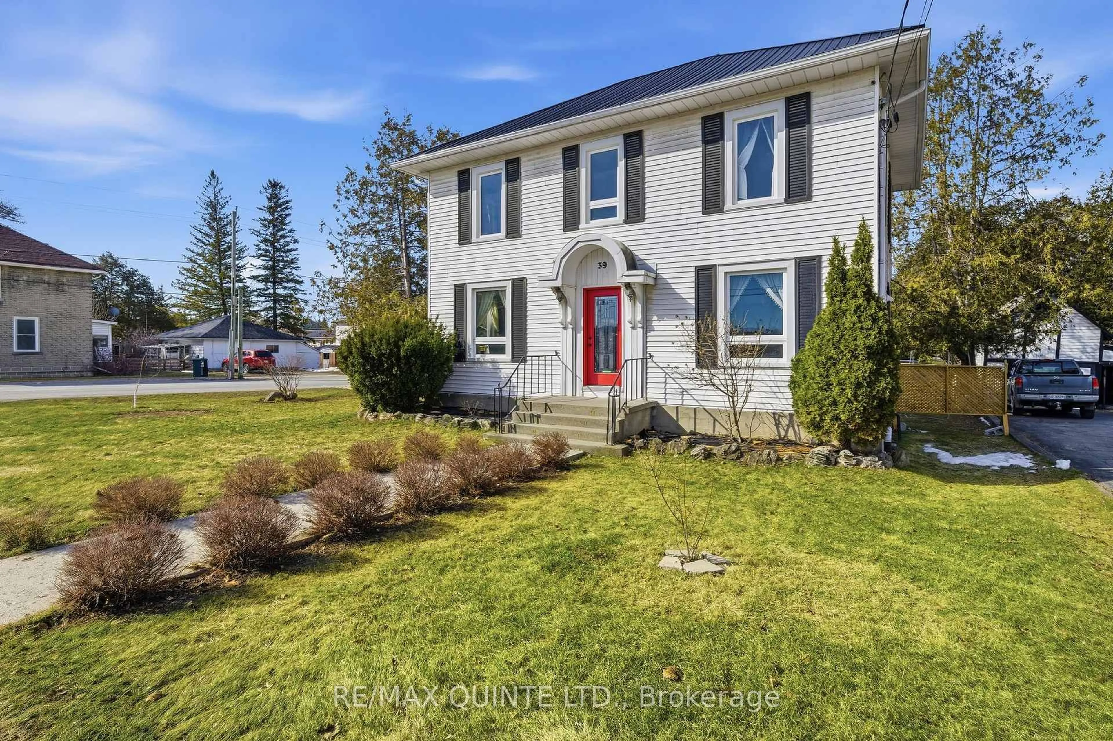 Unknown for 39 Trent St, Hastings Ontario K0K 2C0