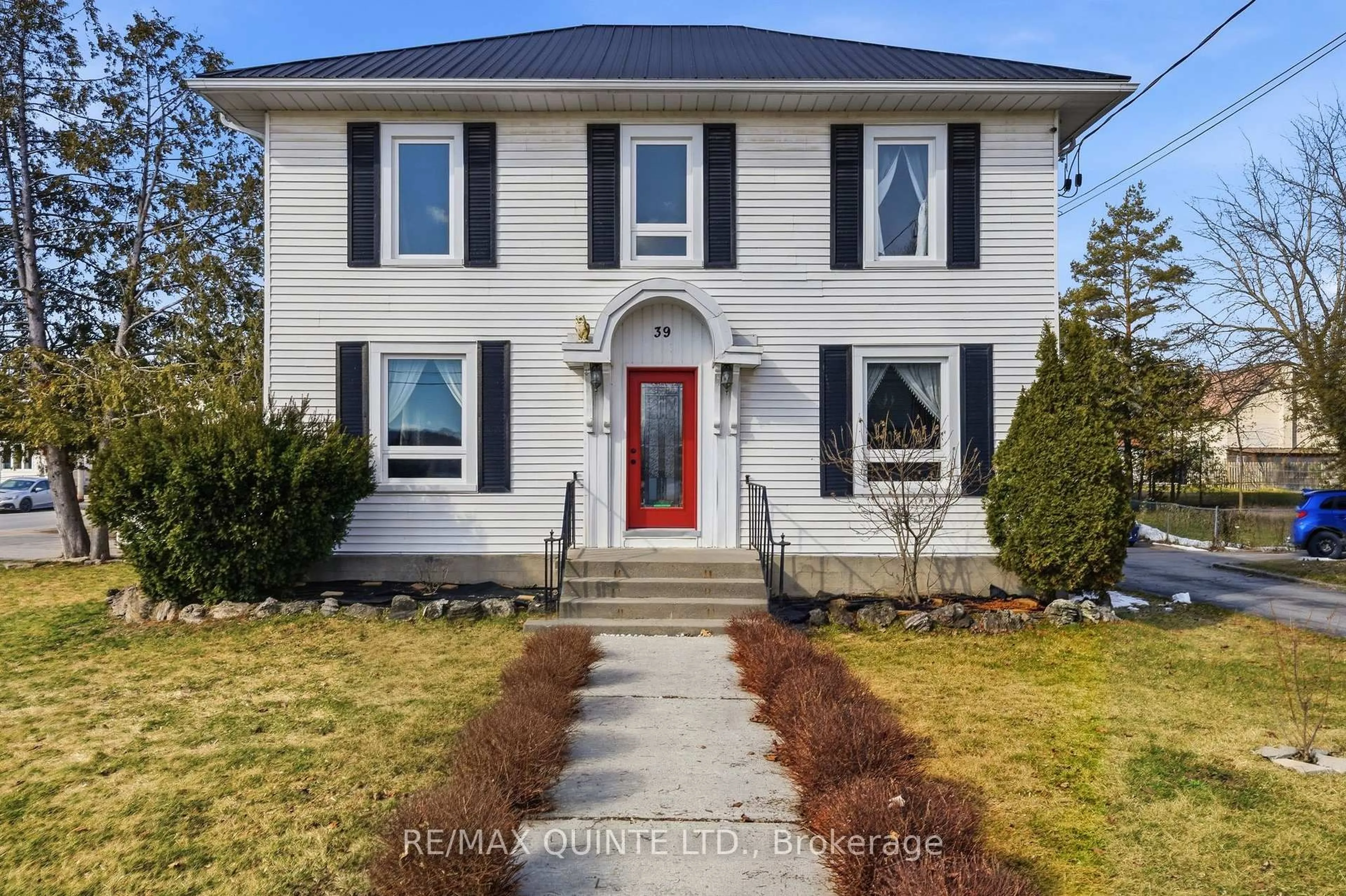 Home with brick exterior material, street for 39 Trent St, Hastings Ontario K0K 2C0