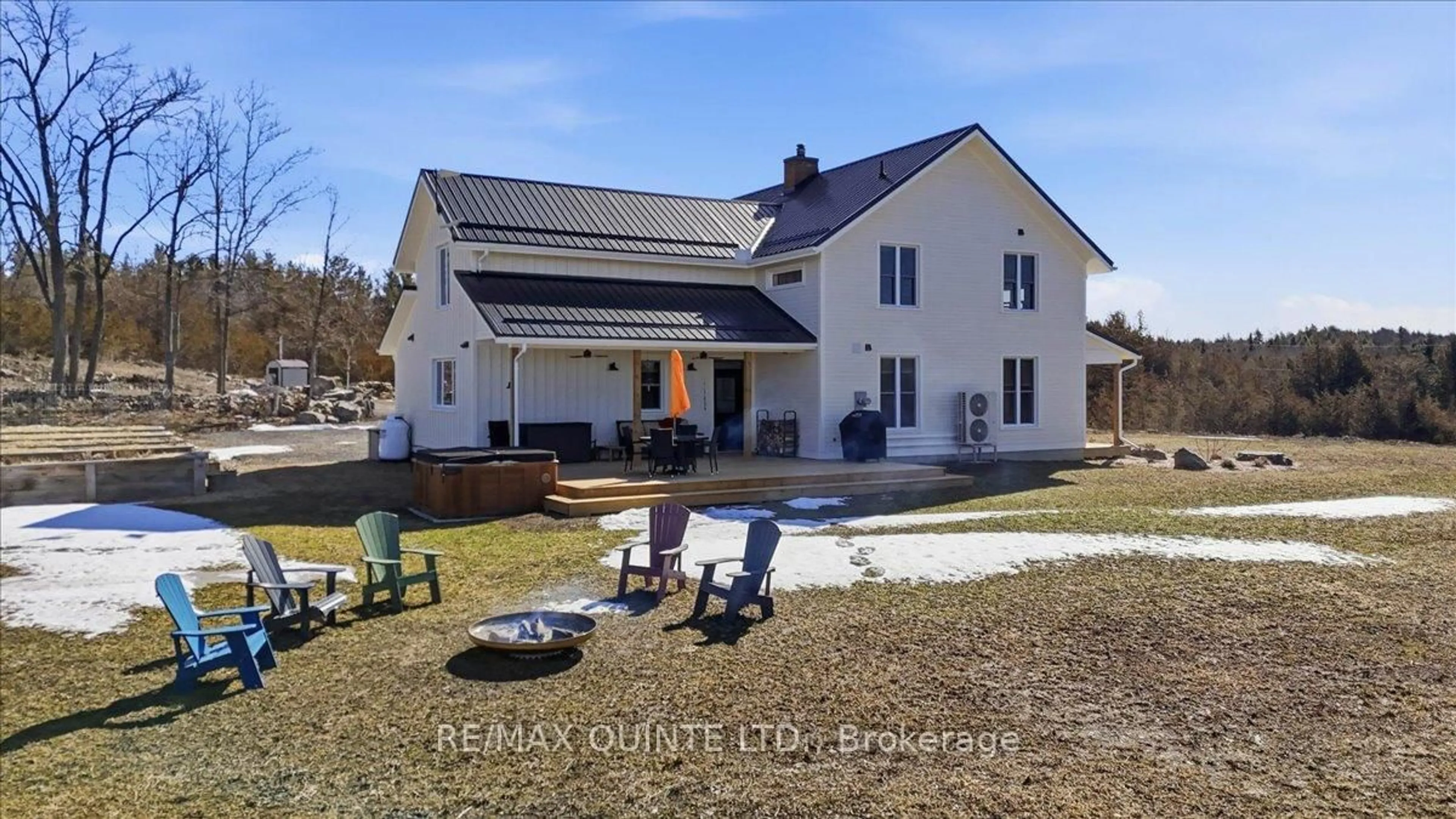 A pic from outside/outdoor area/front of a property/back of a property/a pic from drone, unknown for 267 Maple Sugar Rd, Shannonville Ontario K0K 3A0