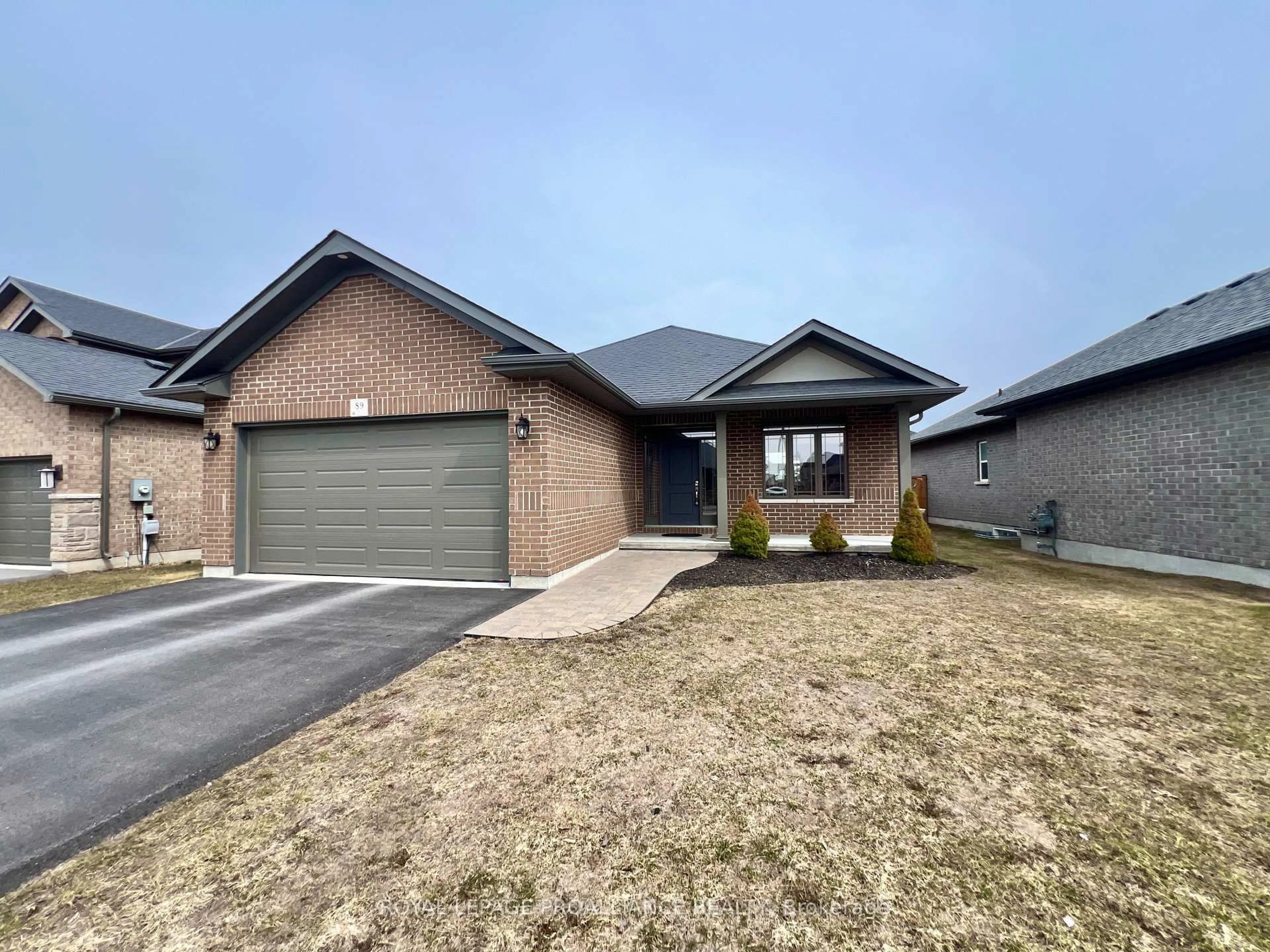 Home with brick exterior material, street for 89 Hampton Ridge Dr, Belleville Ontario K8N 0E6