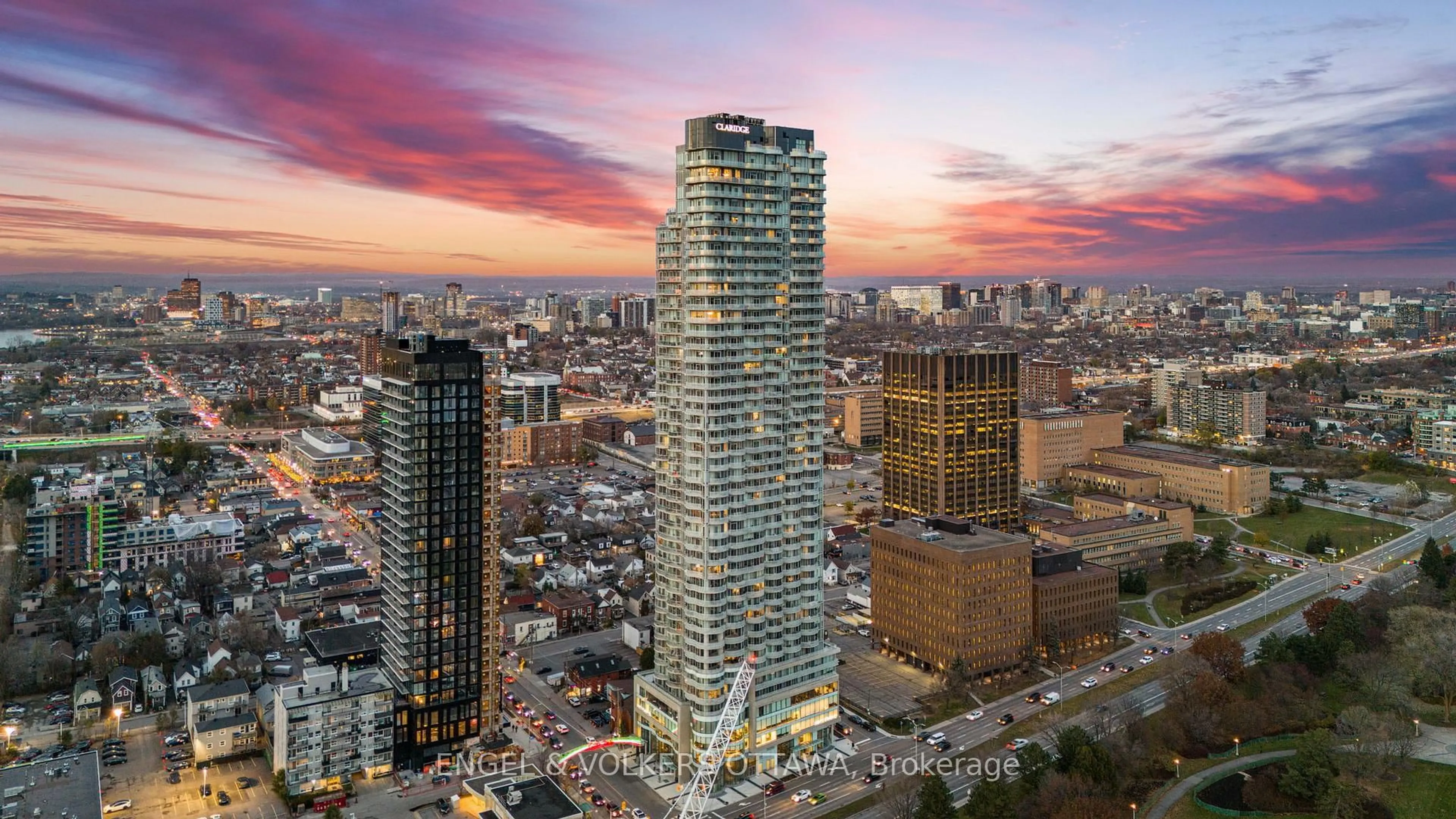 A pic from outside/outdoor area/front of a property/back of a property/a pic from drone, city buildings view from balcony for 805 Carling Ave #3904, Ottawa Ontario K1S 5W9