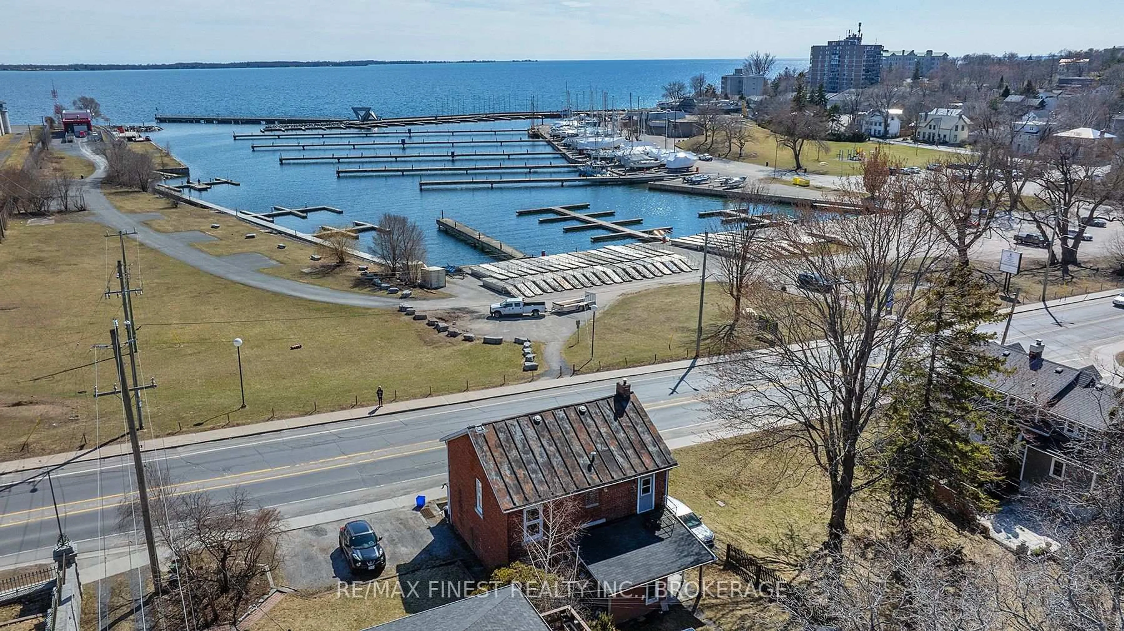 A pic from outside/outdoor area/front of a property/back of a property/a pic from drone, water/lake/river/ocean view for 589 King St, Kingston Ontario K7M 2E6