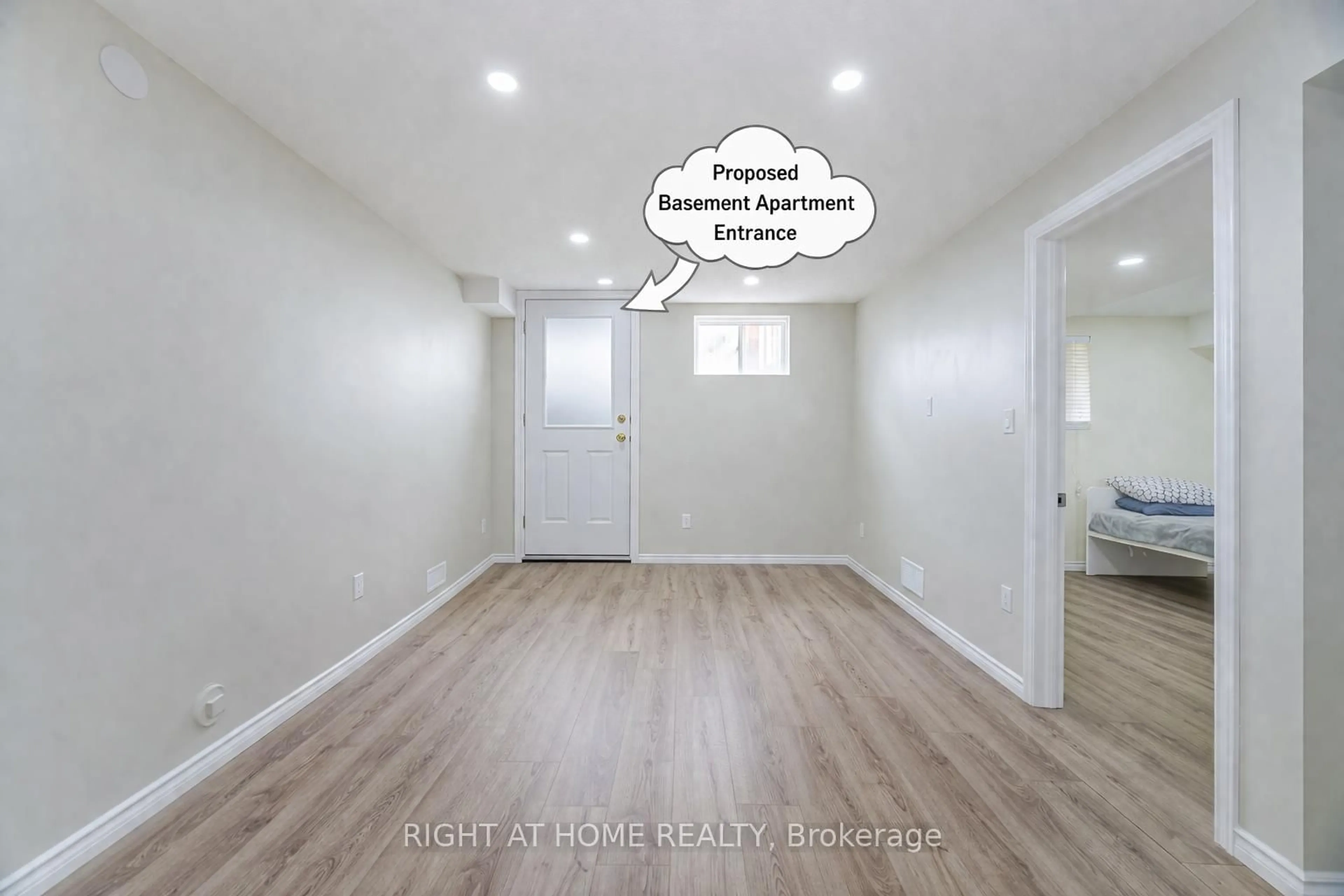 Indoor entryway for 32 George Brier Dr, Brant Ontario N3L 0L3