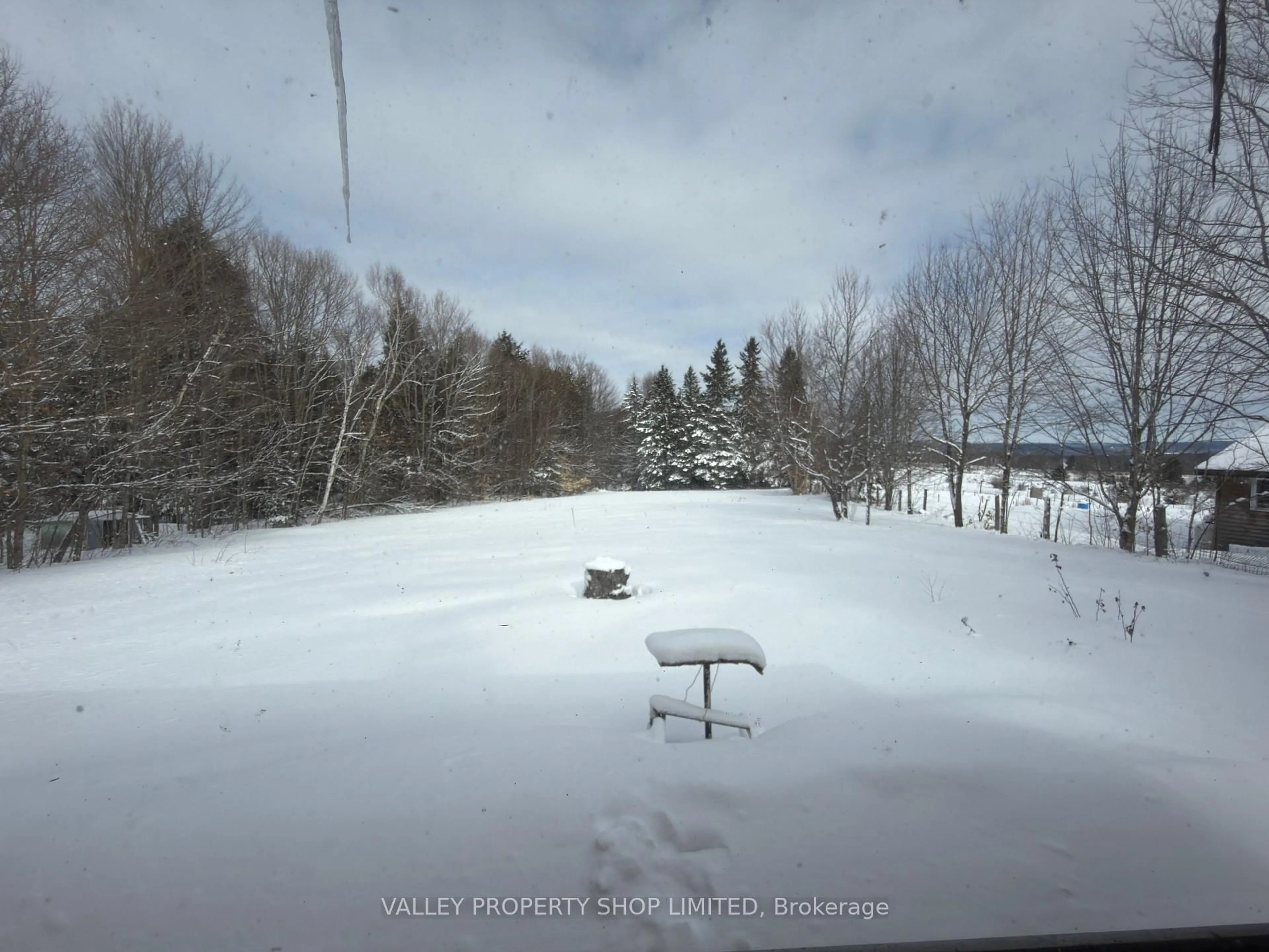 Blurry image for 148 Kuno Rd, Boulter Ontario K0L 1G0