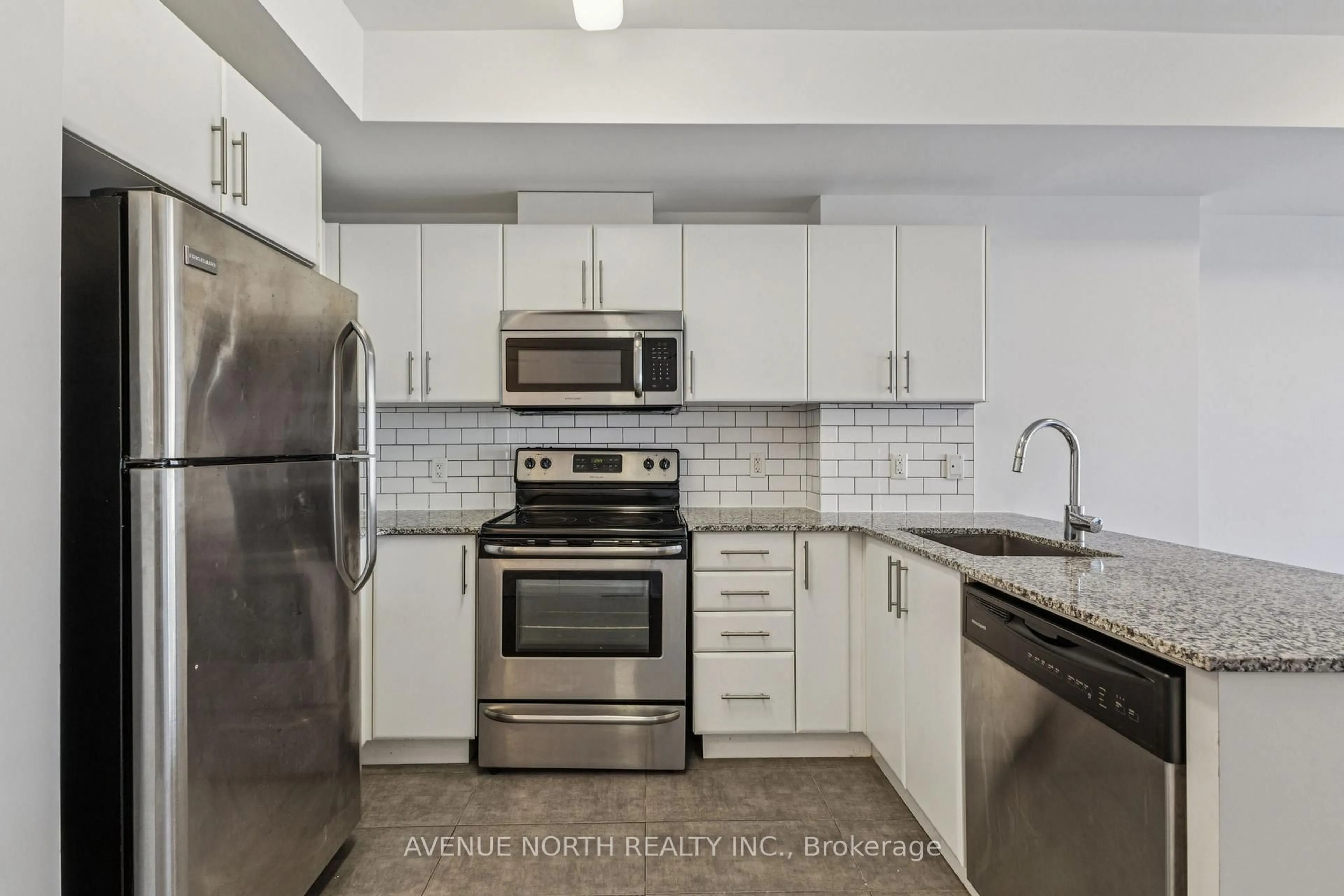 Standard kitchen, unknown for 242 Rideau St #2604, Ottawa Ontario K1N 0B7