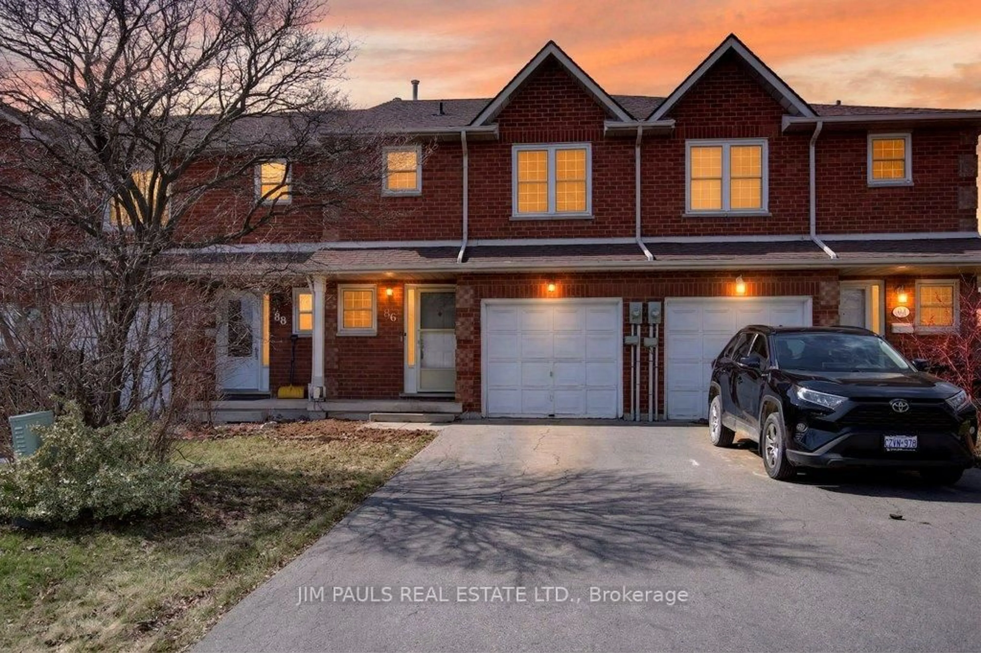 Home with brick exterior material, street for 86 Rita Ave, Hamilton Ontario L8W 1M5