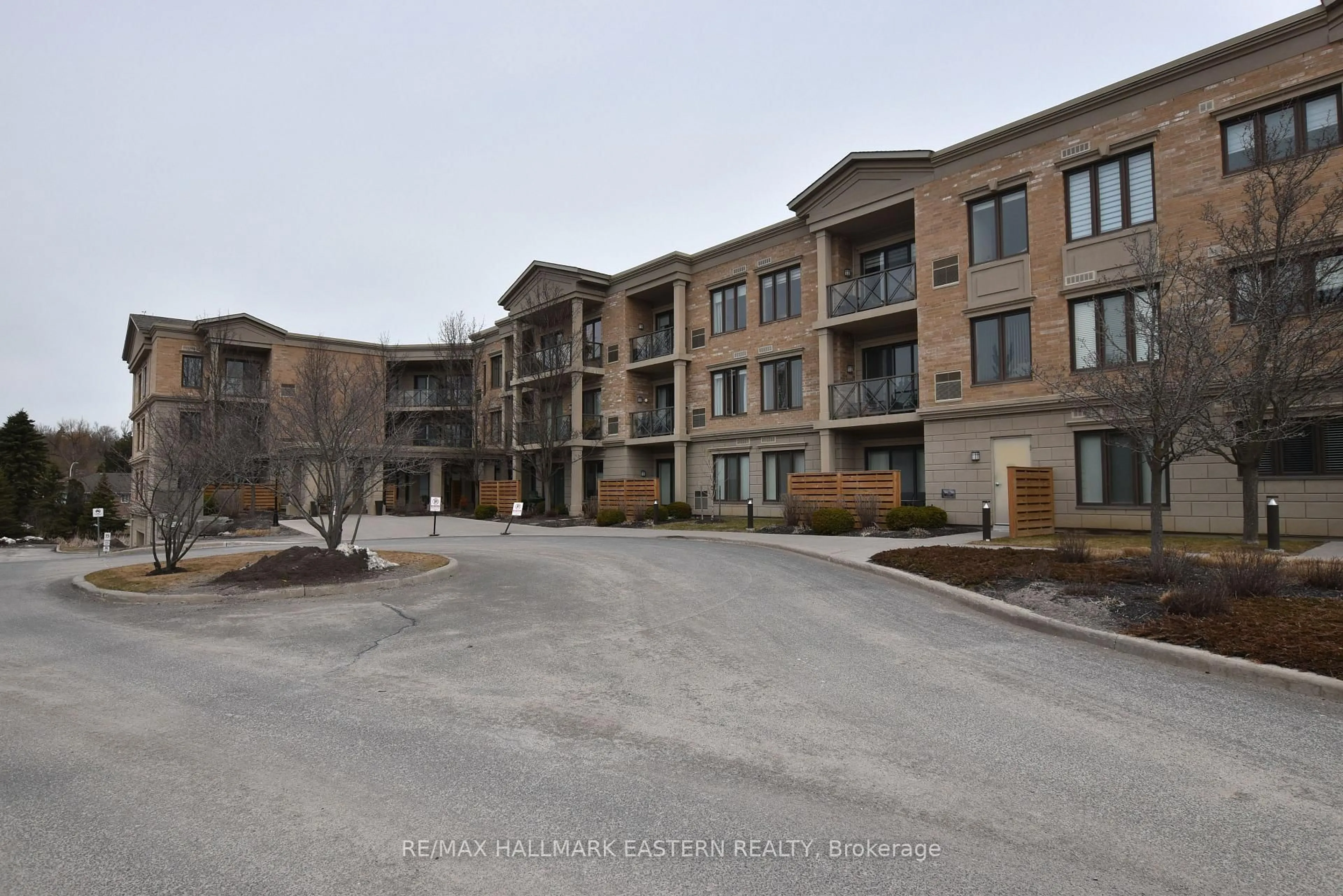 A pic from outside/outdoor area/front of a property/back of a property/a pic from drone, unknown for 869 Clonsilla Ave #PH10, Peterborough Ontario K9J 0B7