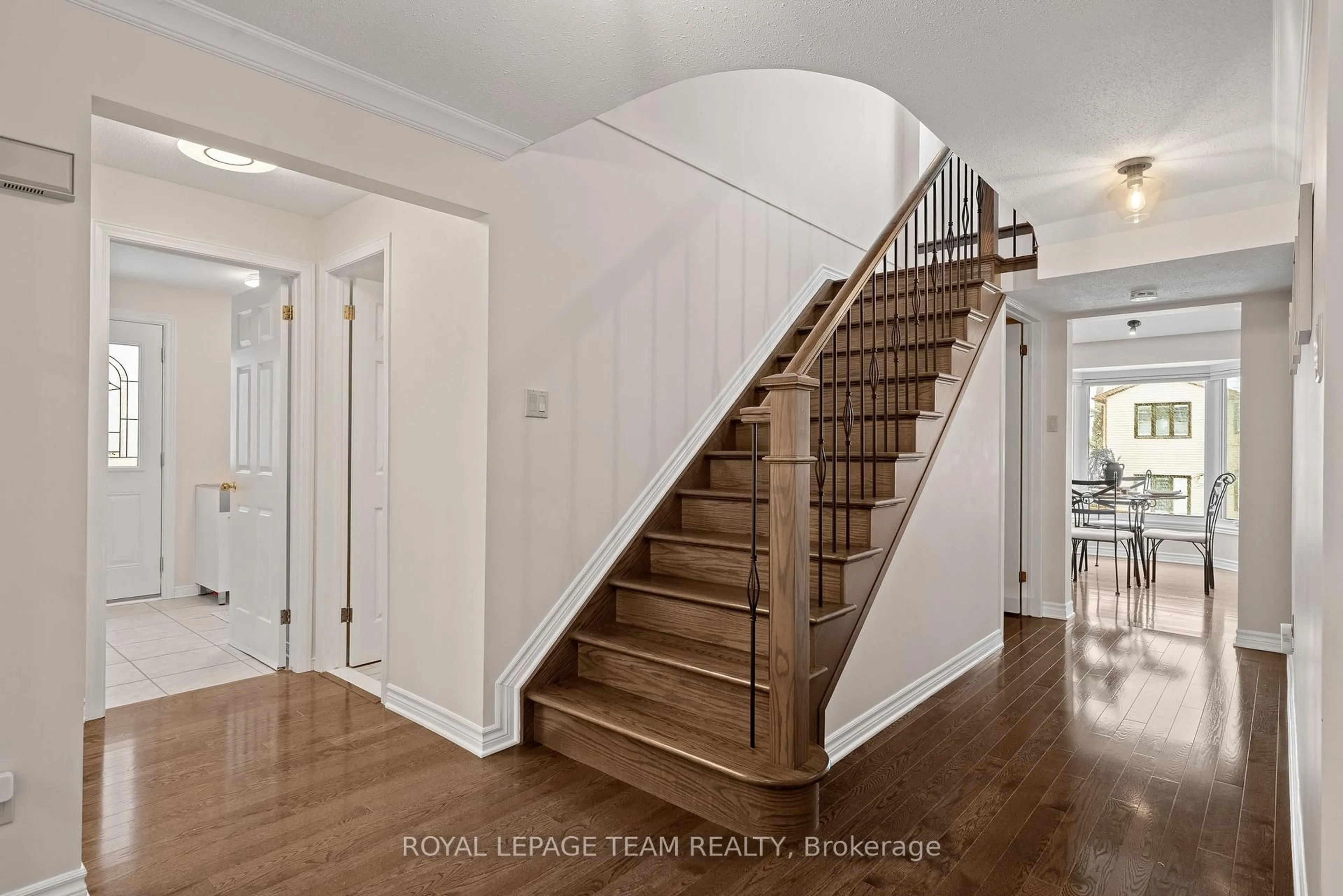 Unknown for 15 Wellfleet Cres, Barrhaven Ontario K2J 2Y3