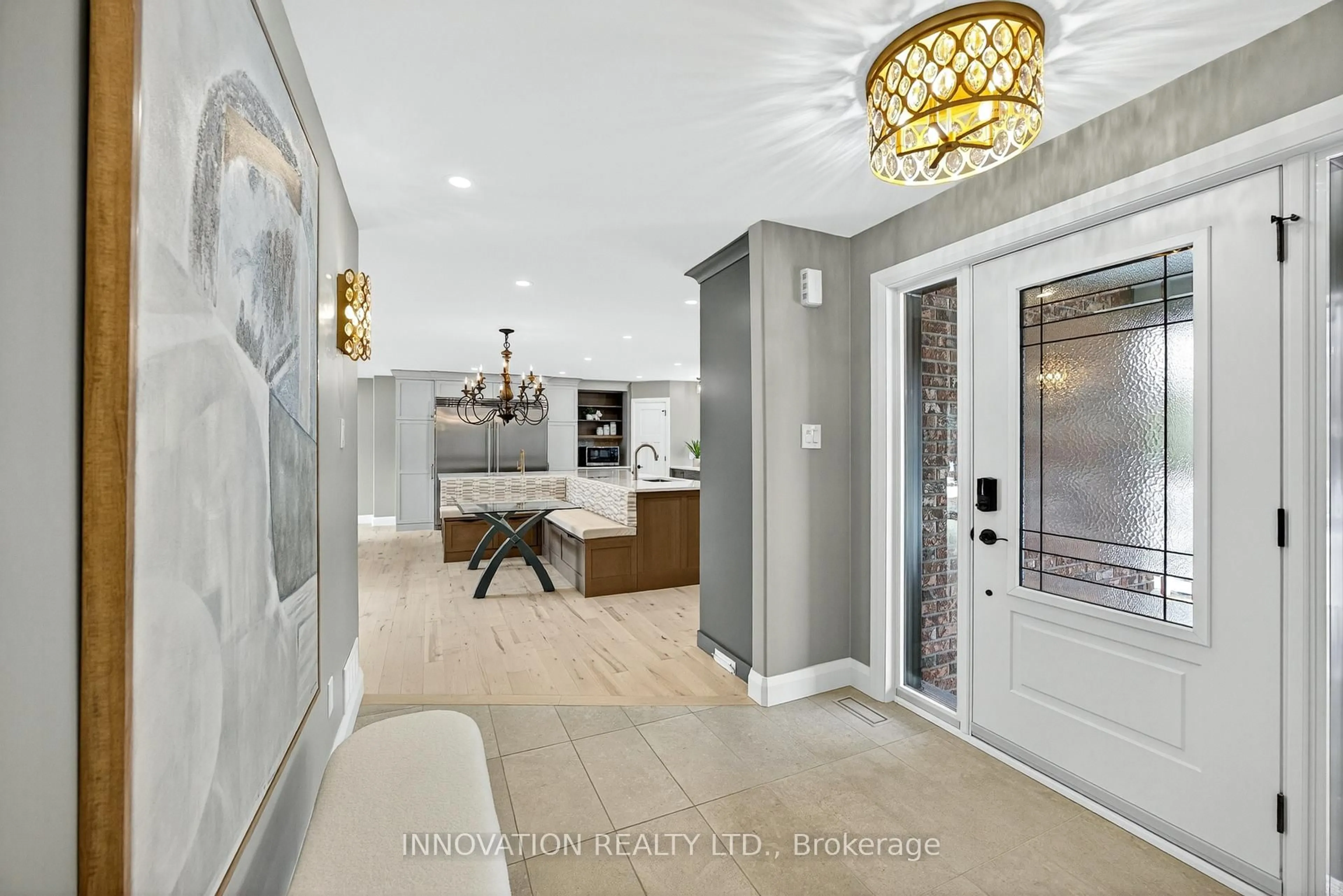 Indoor entryway for 1056 Heenan Terr, Ottawa Ontario K4M 1J2