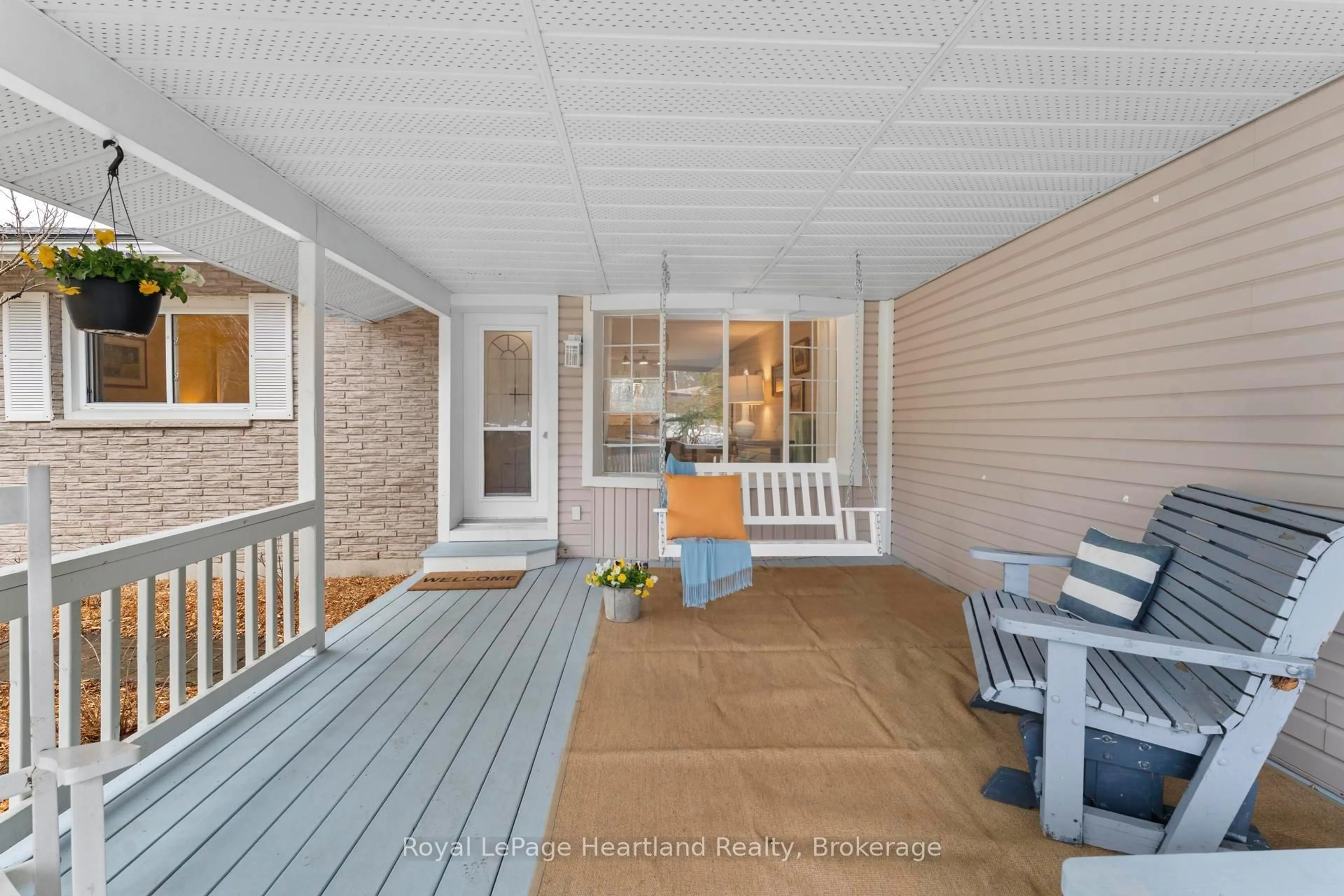 Unknown for 209 Cedar Clse, Huron-Kinloss Ontario N2Z 2X3