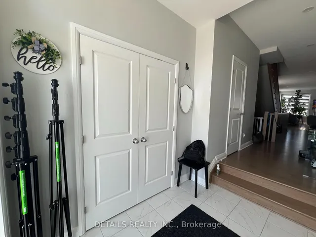 303 Wigwas St, Ottawa 5