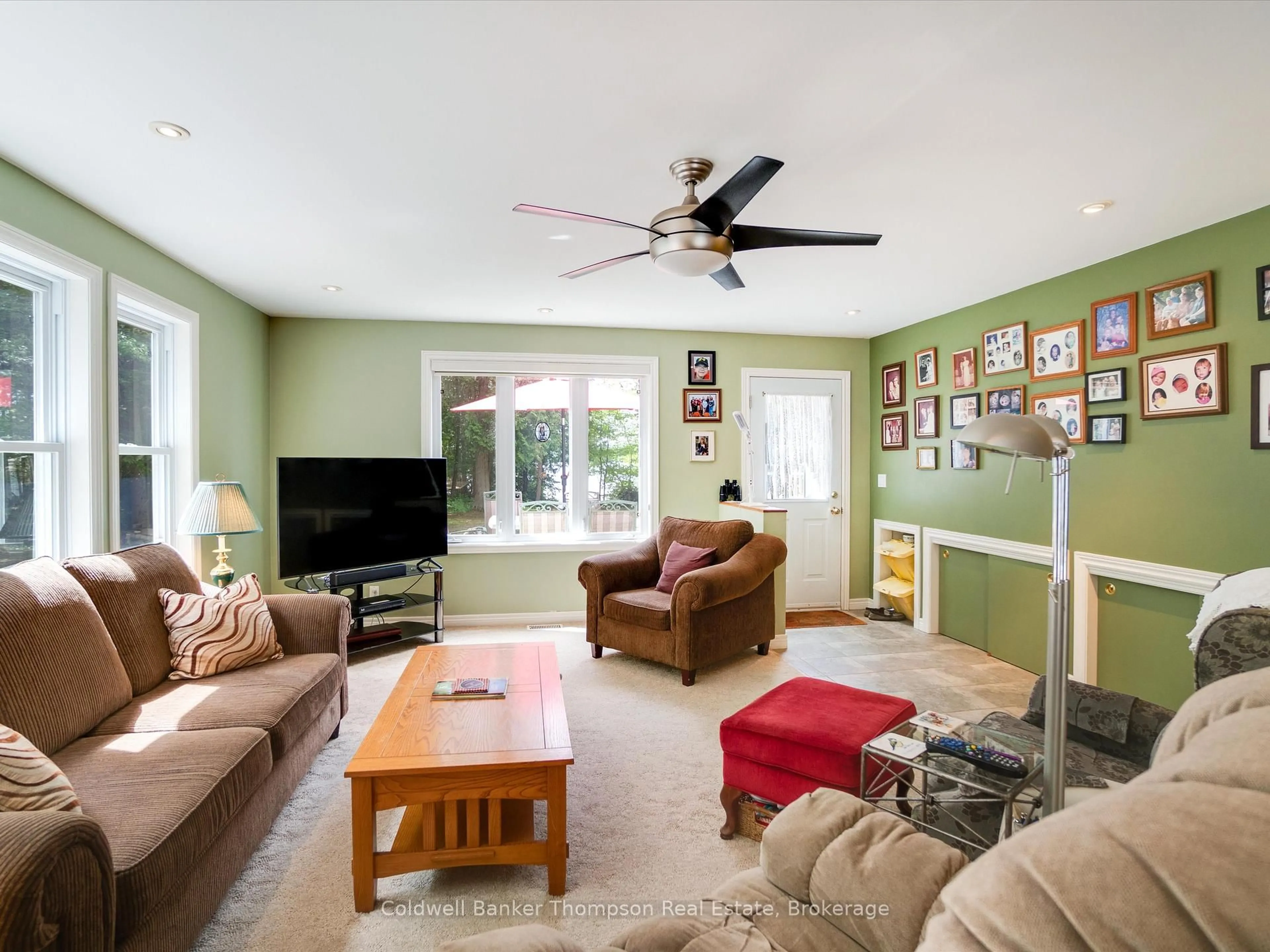 Living room with furniture, unknown for 1070 Grass Lake Rd, Kearney Ontario P0A 1M0