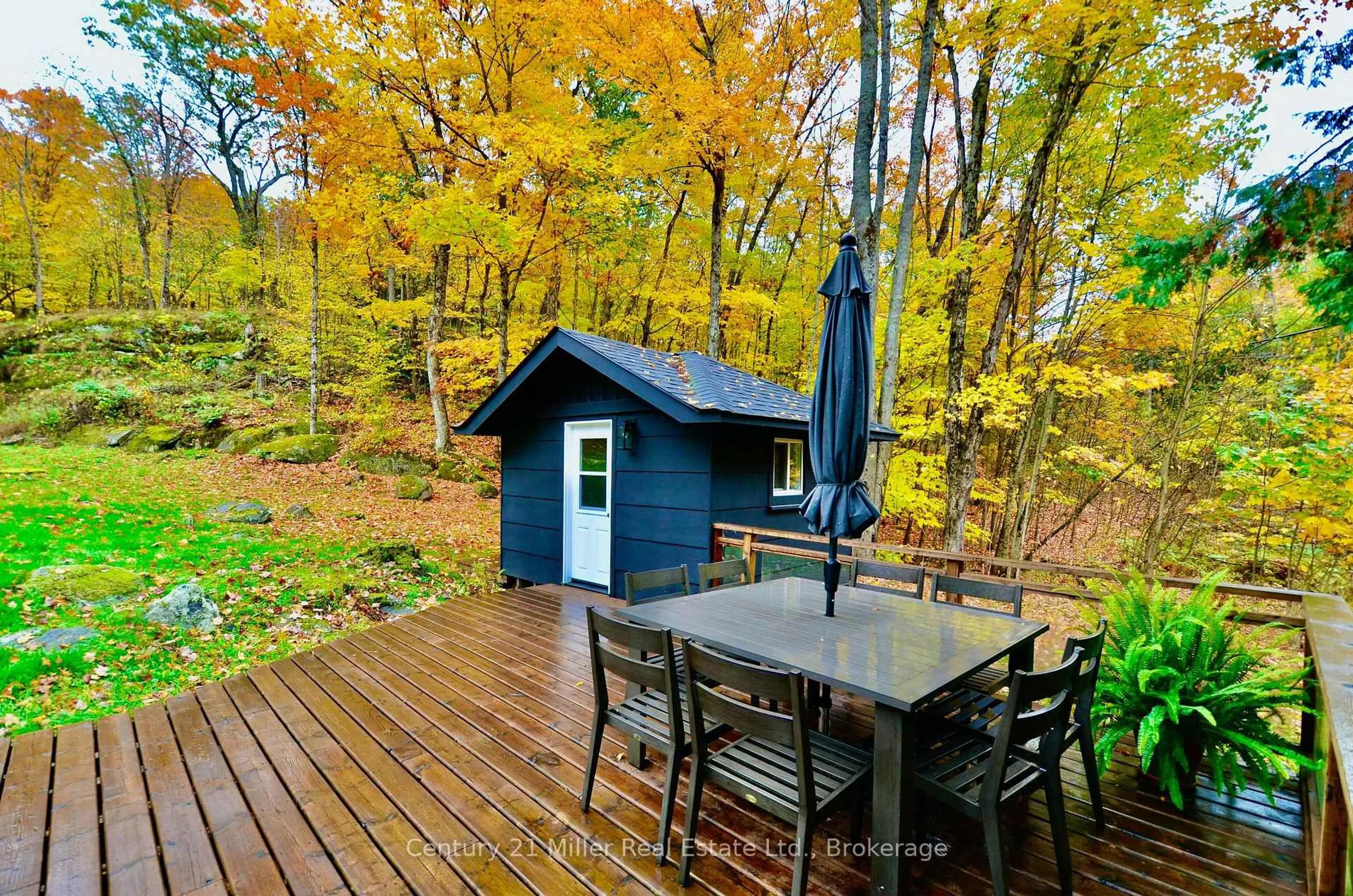 Patio, forest/trees view for 1279 Carlingford Rd, Muskoka Lakes Ontario P0B 1J0