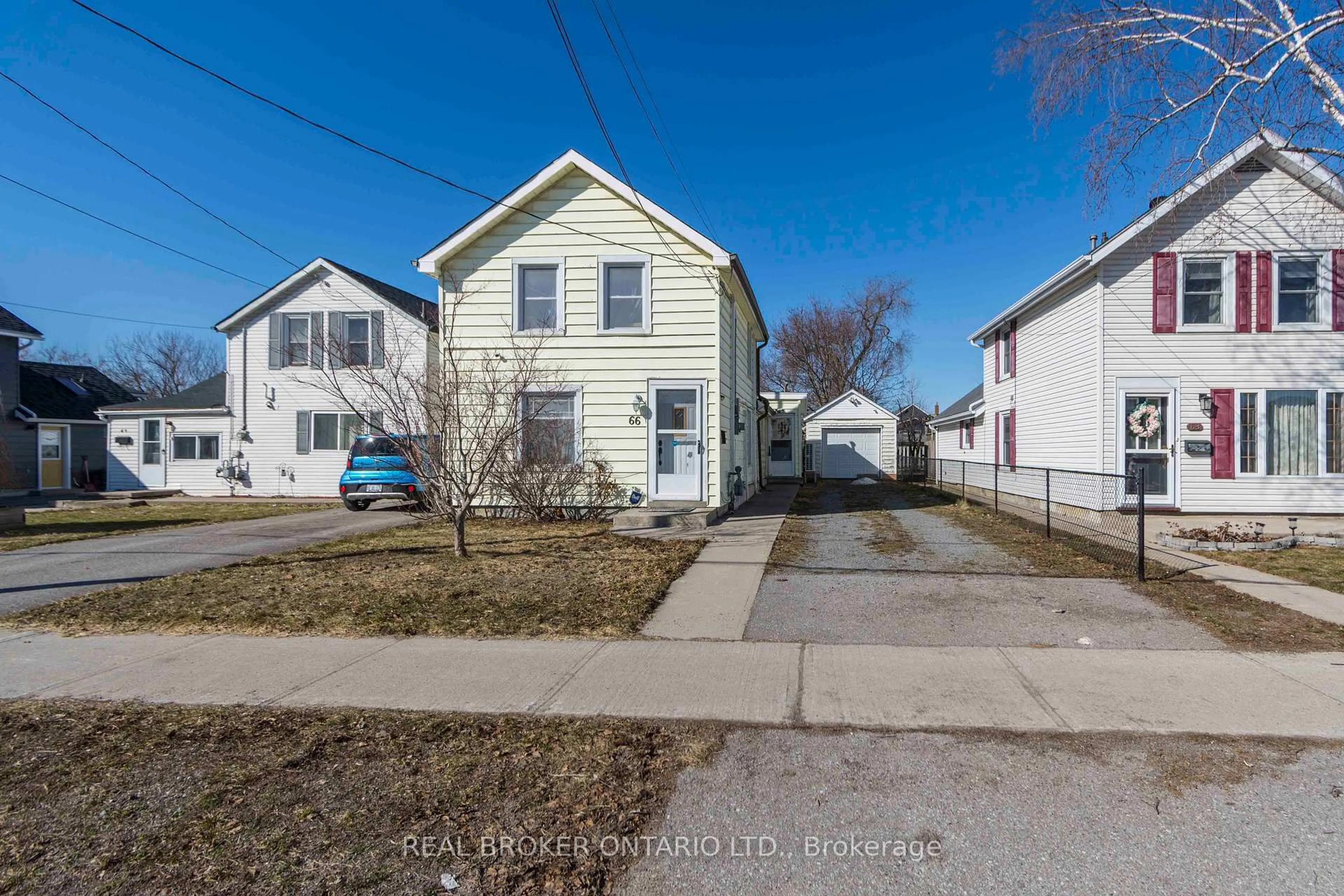 A pic from outside/outdoor area/front of a property/back of a property/a pic from drone, street for 66 South John St, Belleville Ontario K8N 3E3