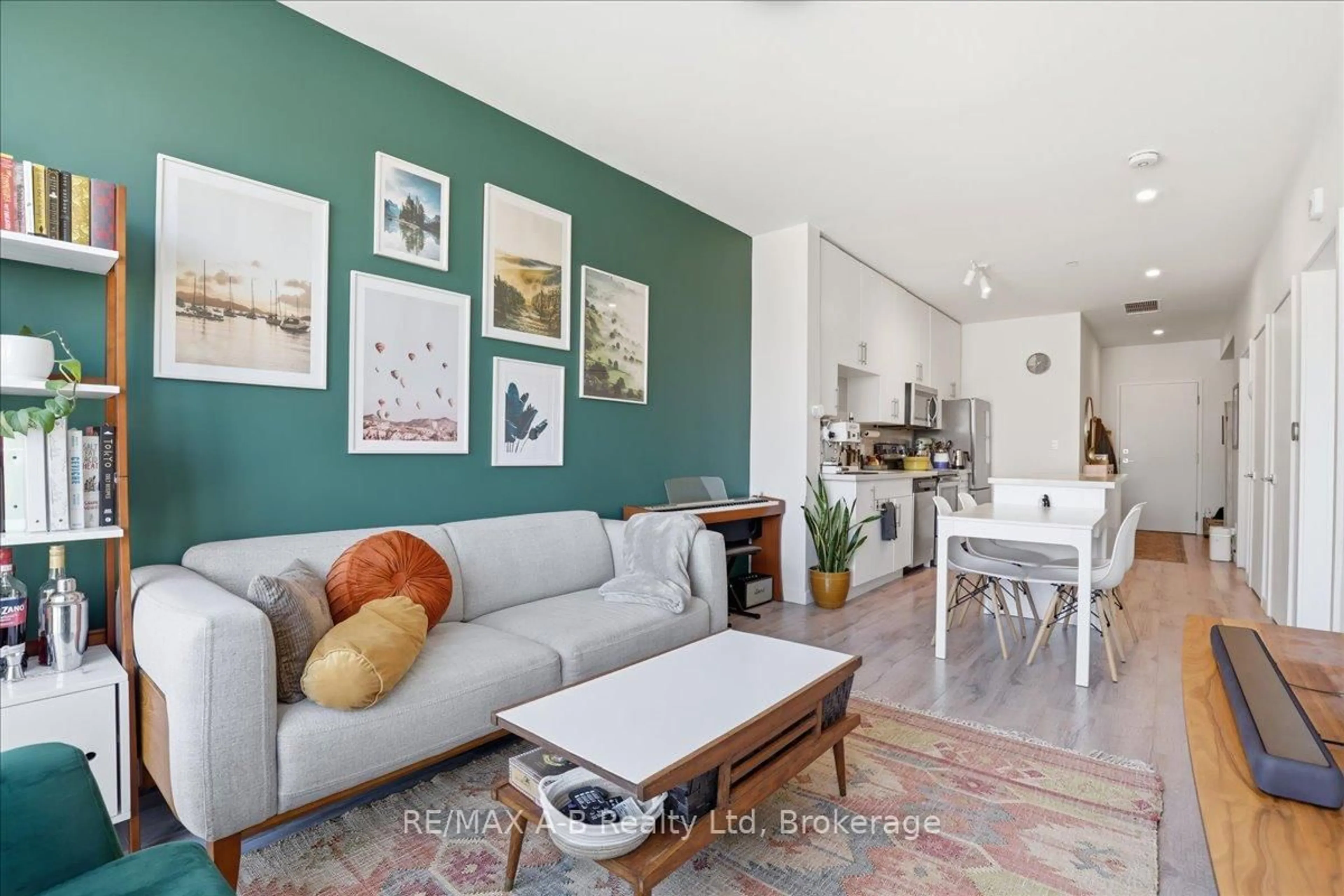 Living room with furniture, unknown for 690 King St #214, Kitchener Ontario N2G 0B9