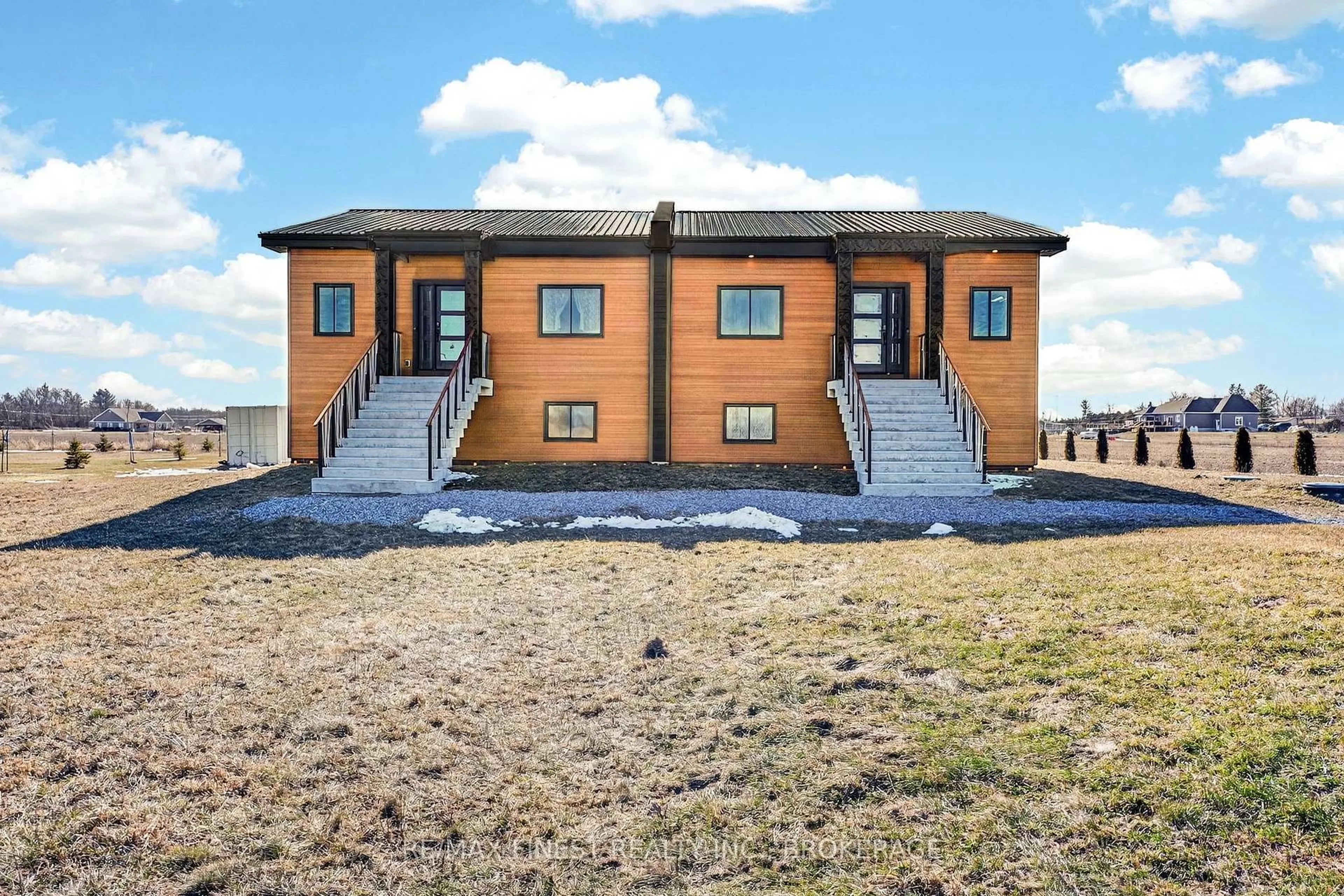 Unknown for 4326 County Rd 6, Yarker Ontario K0K 3N0