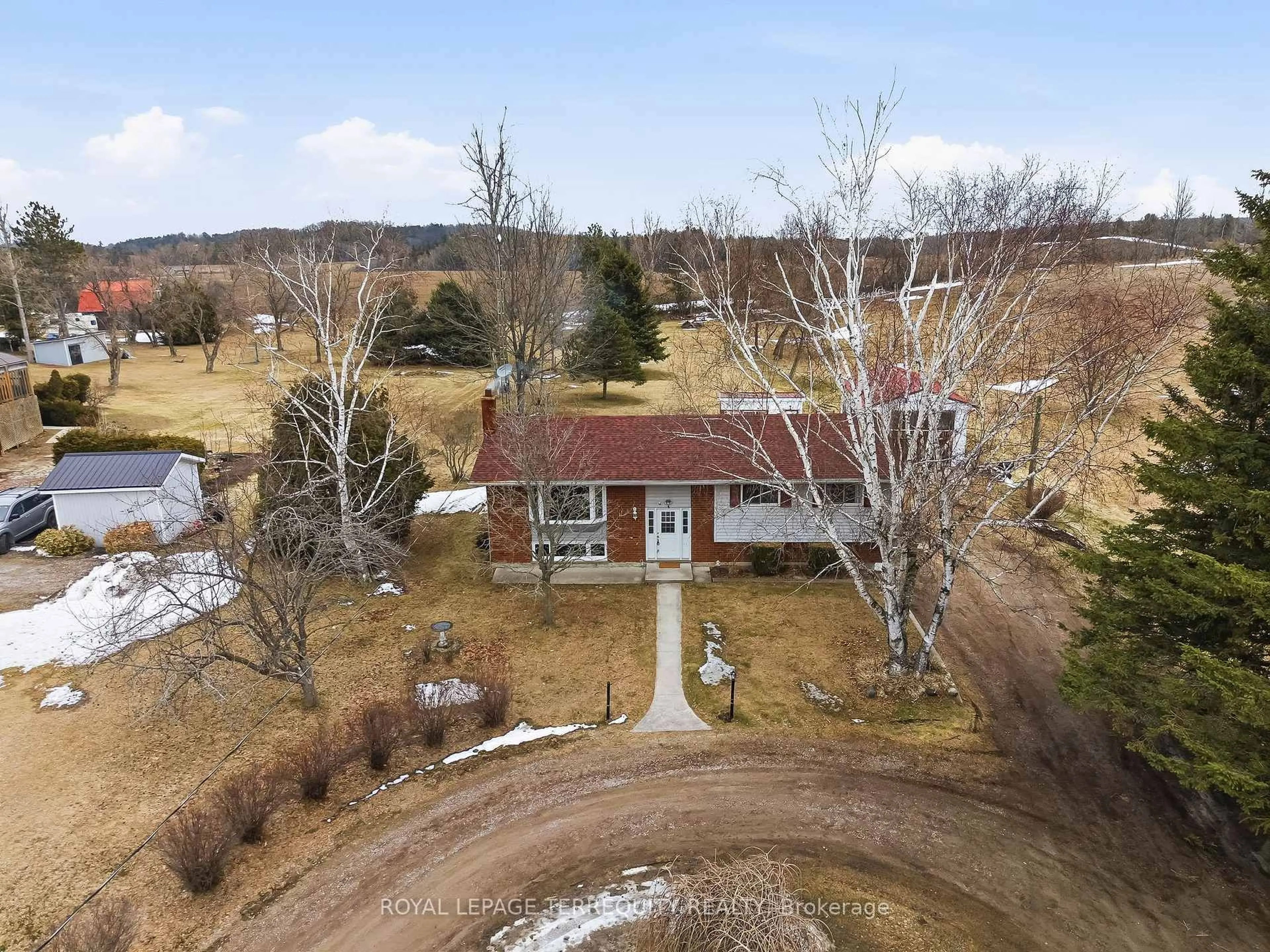 A pic from outside/outdoor area/front of a property/back of a property/a pic from drone, unknown for 151 Gummow Rd, Trent Hills Ontario K0K 3K0
