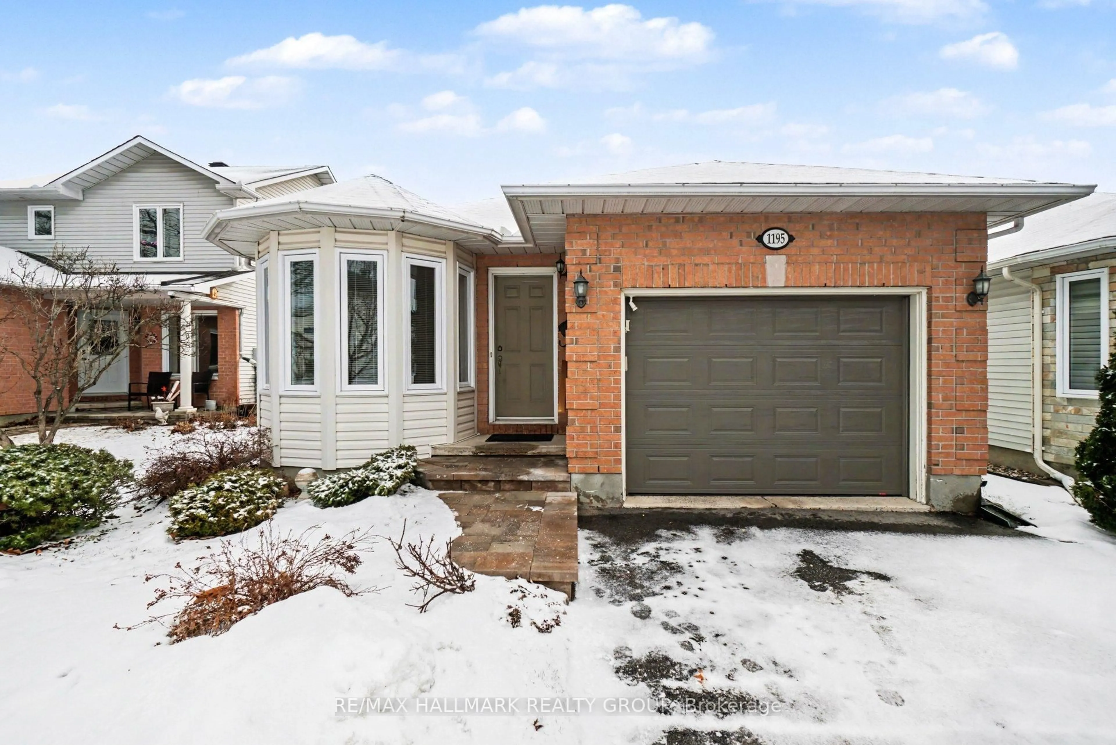 Home with brick exterior material, street for 1195 Whiterock St, Ottawa Ontario K1J 1B2