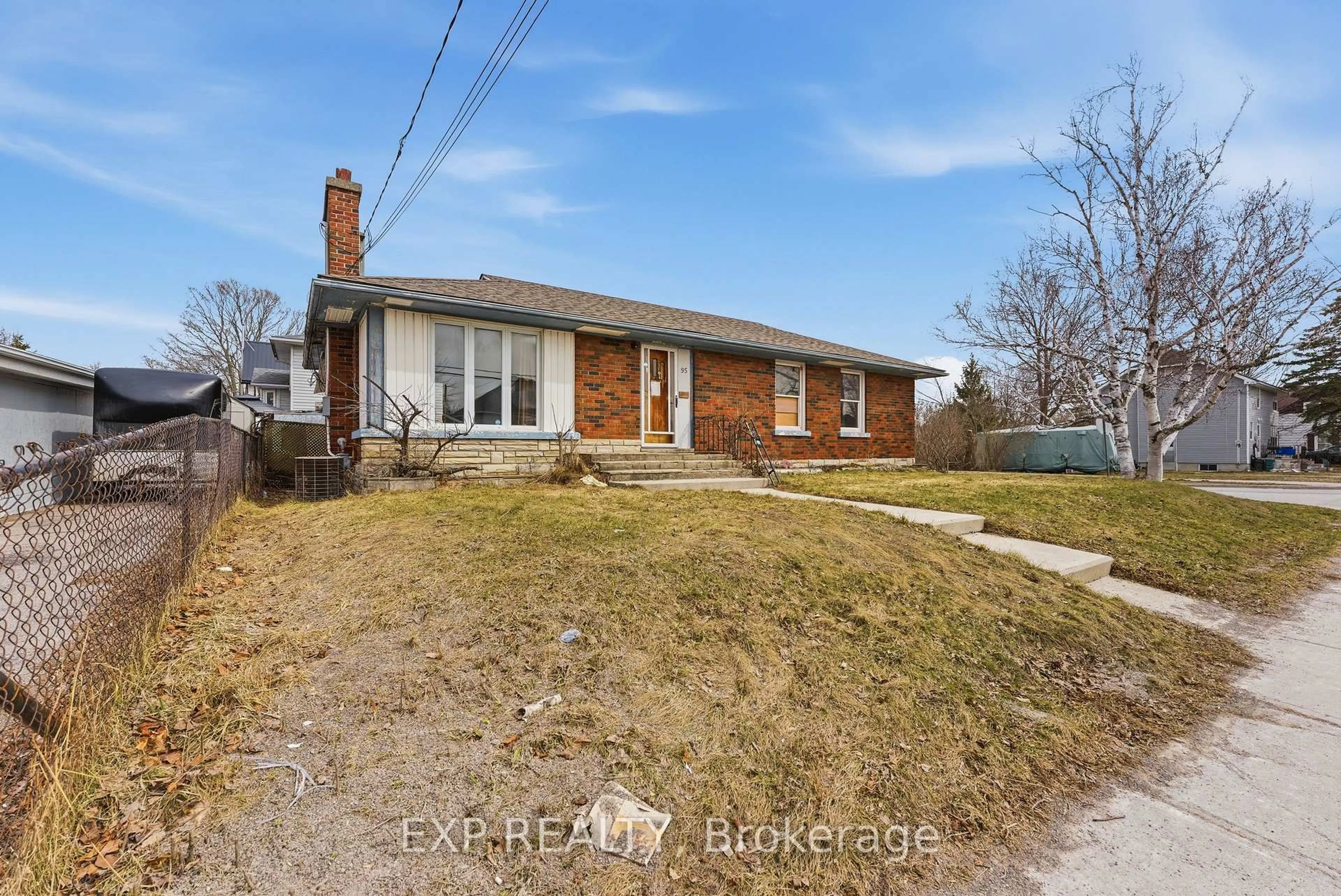 Unknown for 95 West St, Quinte West Ontario K8V 2M3