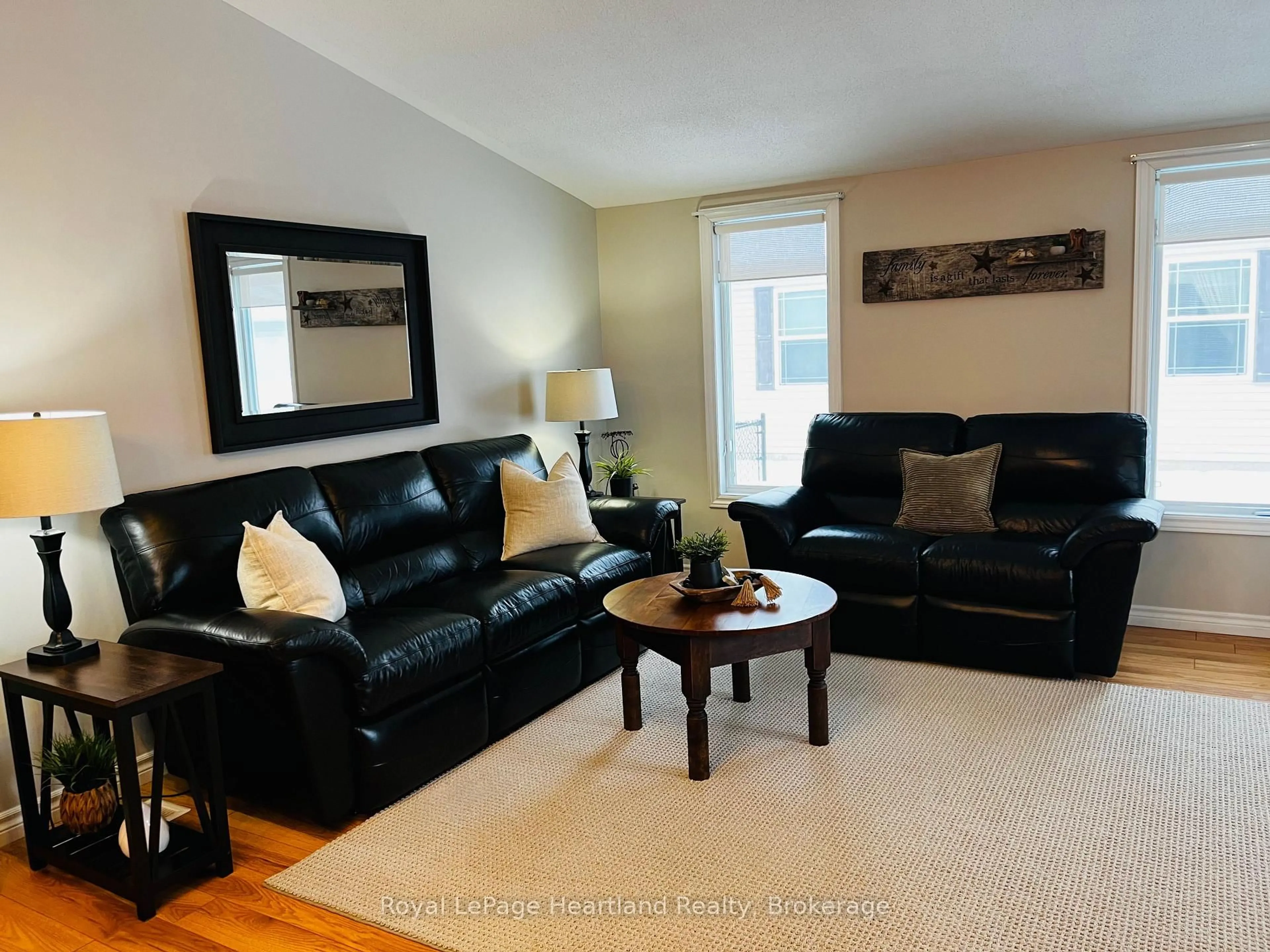 Living room with furniture, unknown for 459 Richard Cres, Strathroy-Caradoc Ontario N7G 3P4
