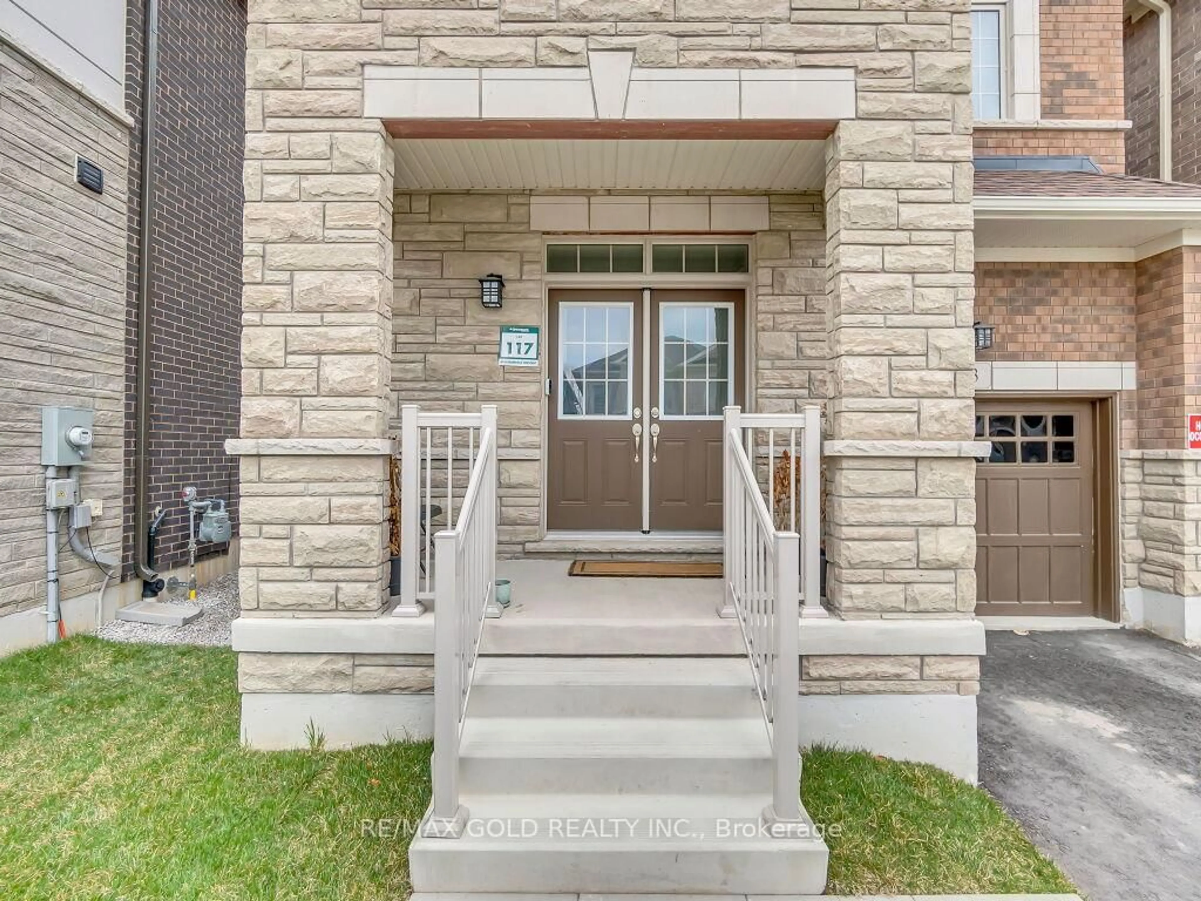 Unknown for 63 Bloomfield Cres, Cambridge Ontario N1R 5S2