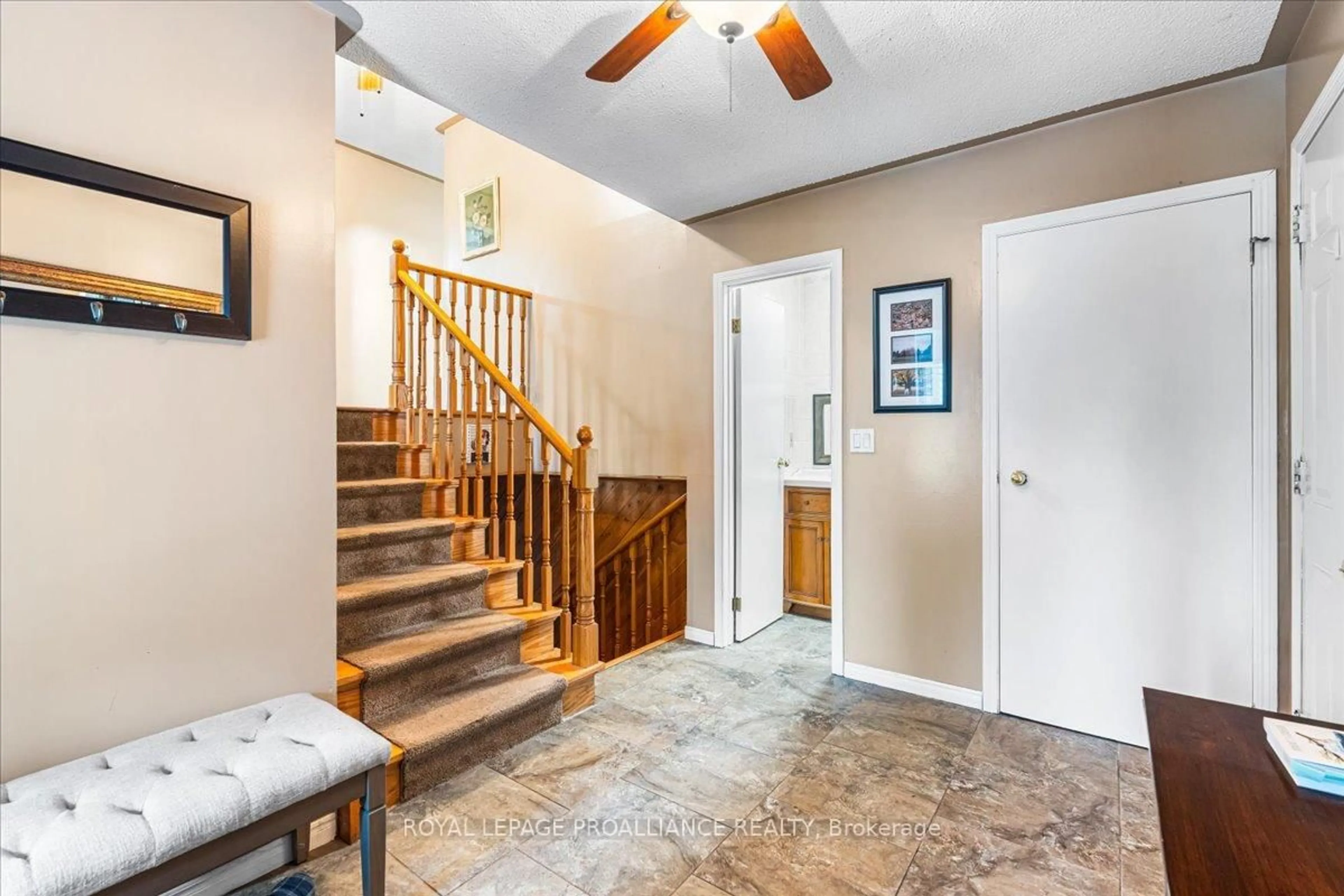 Indoor entryway for 2475C Shannonville Rd, Tyendinaga Ontario K0K 2V0