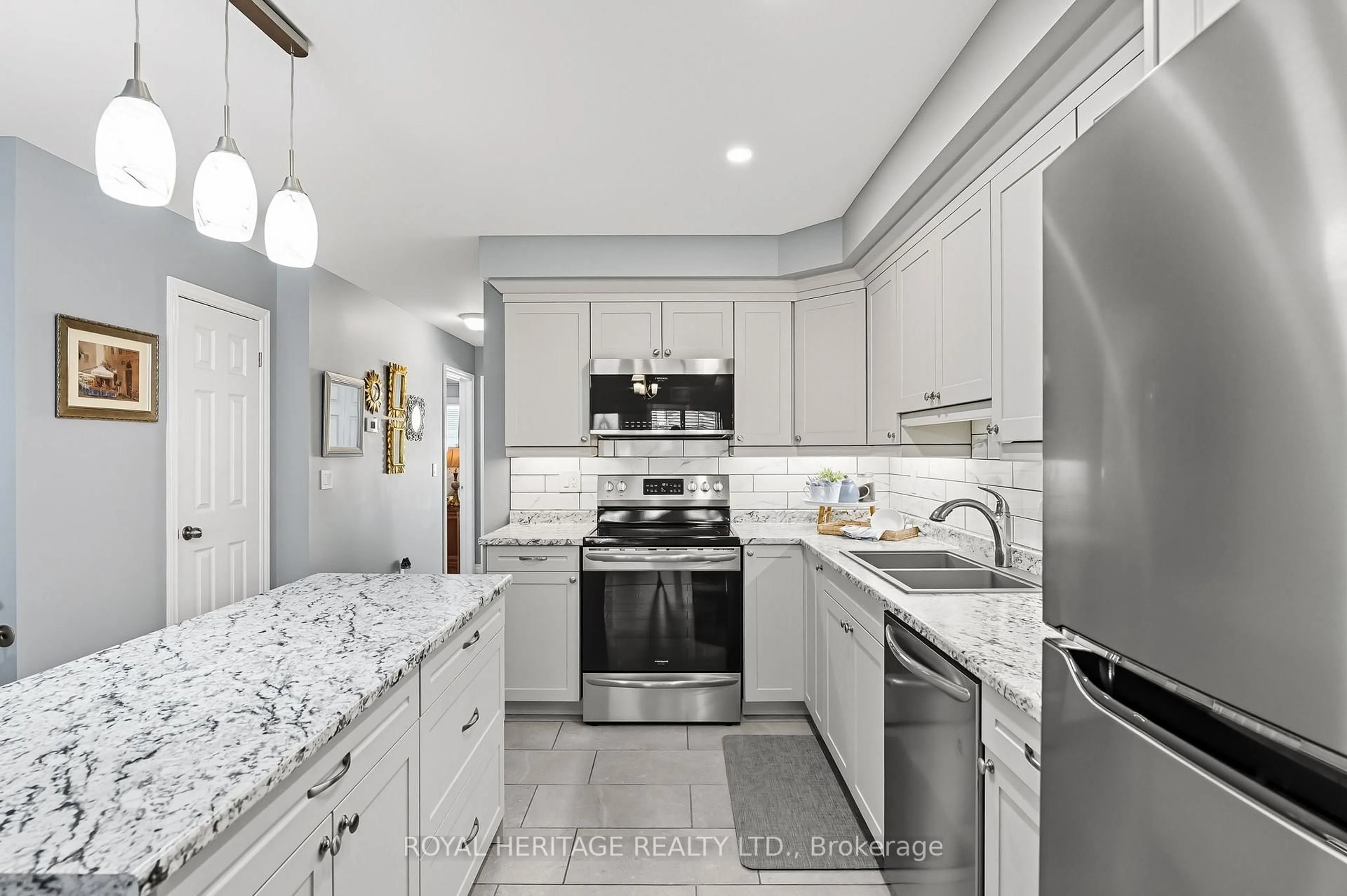 Unknown for 3 Braeburn St, Brighton Ontario K0K 1H0