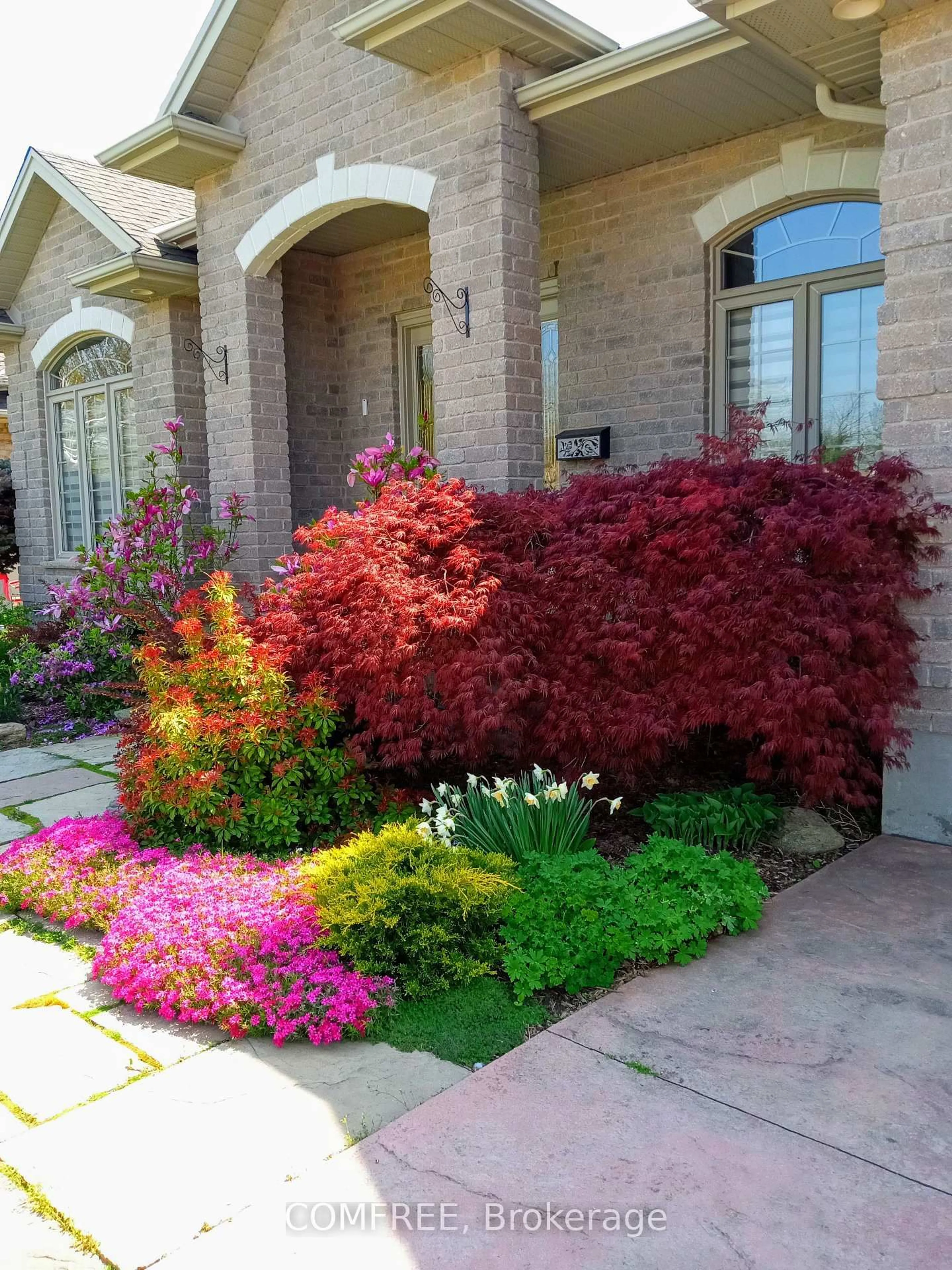 Unknown for 35 Tanya Dr, Southwest Middlesex Ontario N0L 1M0