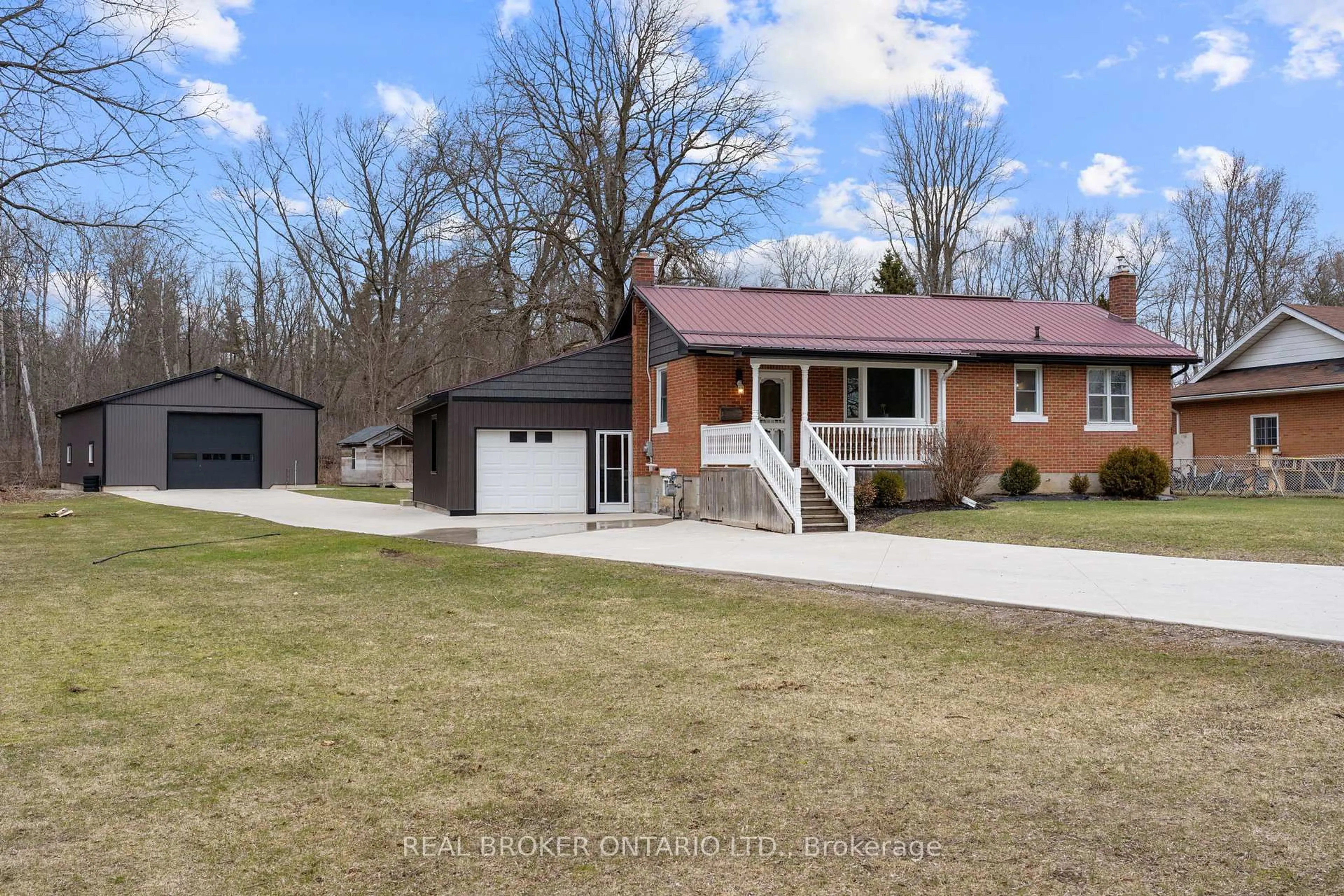 A pic from outside/outdoor area/front of a property/back of a property/a pic from drone, street for 1899 HWY 3, Norfolk Ontario N4B 2W6