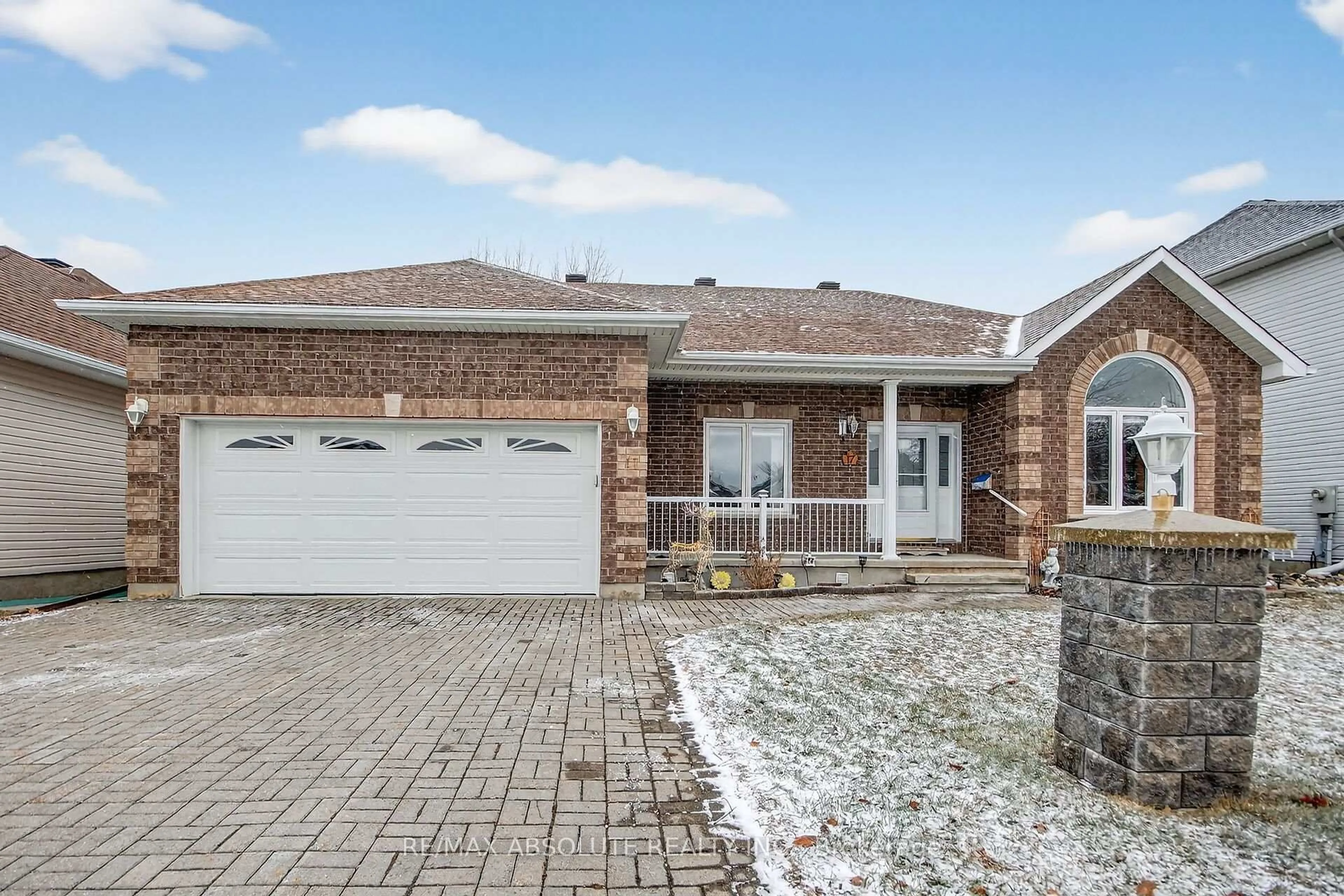 Home with brick exterior material, street for 17 Ammolite St, Stittsville Ontario K2S 1Y8
