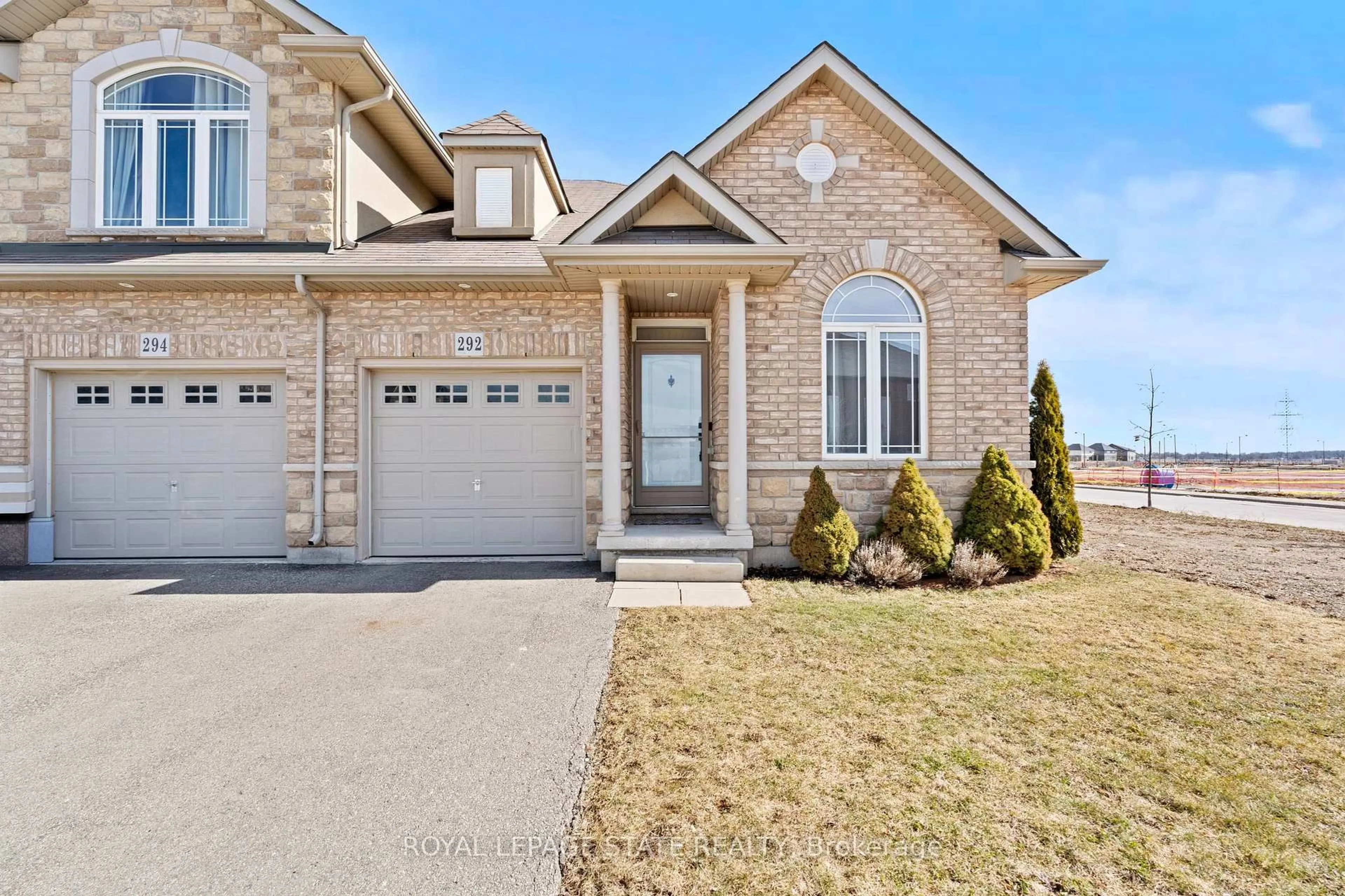 Home with brick exterior material, street for 292 Keystone Cres, Hamilton Ontario L0R 1P0