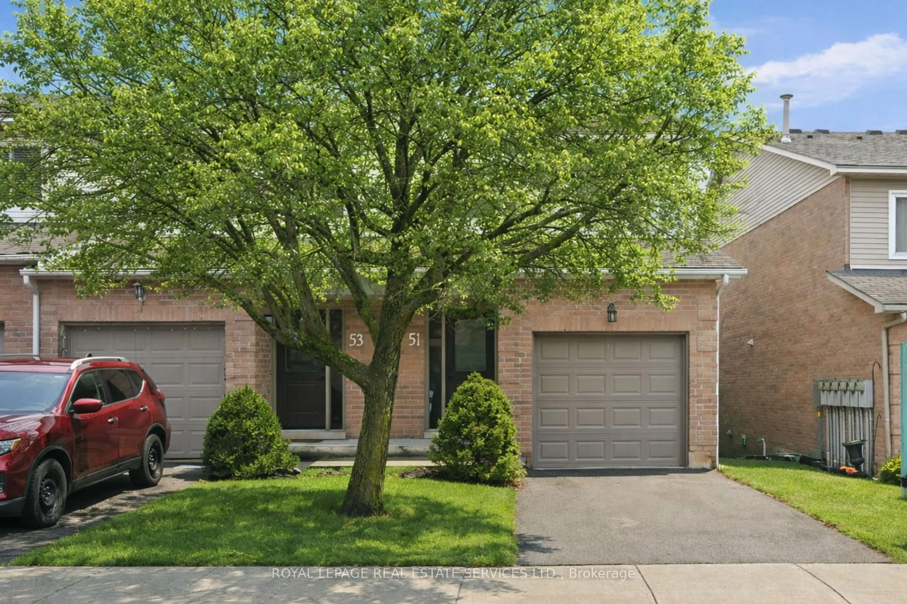 Home with brick exterior material, street for 26 Moss Blvd #51, Hamilton Ontario L9H 6W8