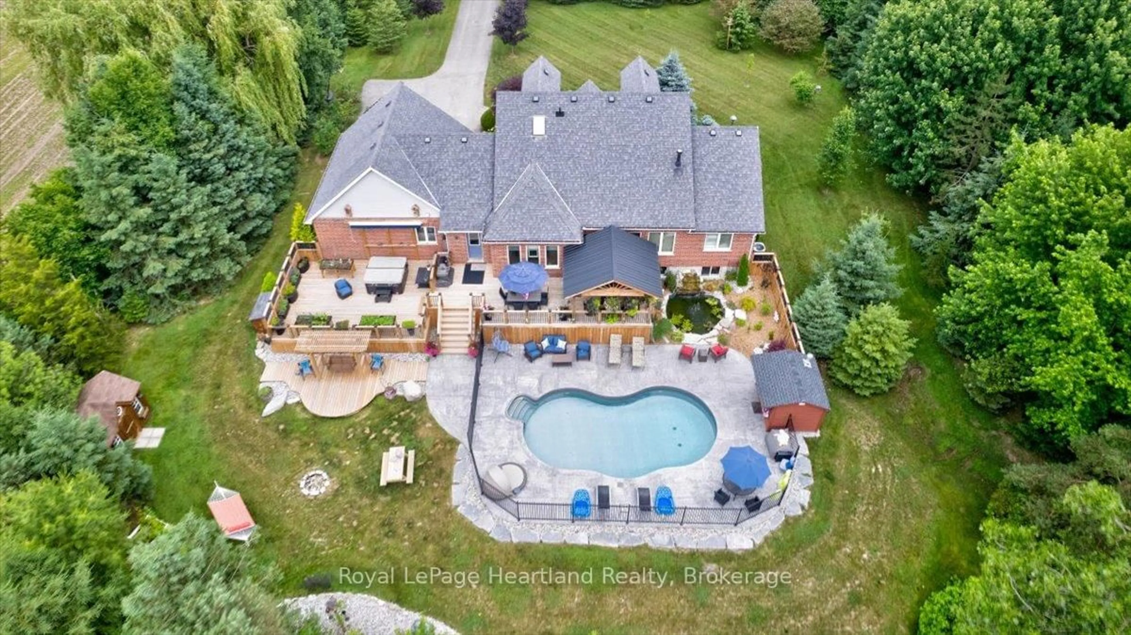 A pic from outside/outdoor area/front of a property/back of a property/a pic from drone, unknown for 36241 GORE Rd, South Huron Ontario N0M 1T0