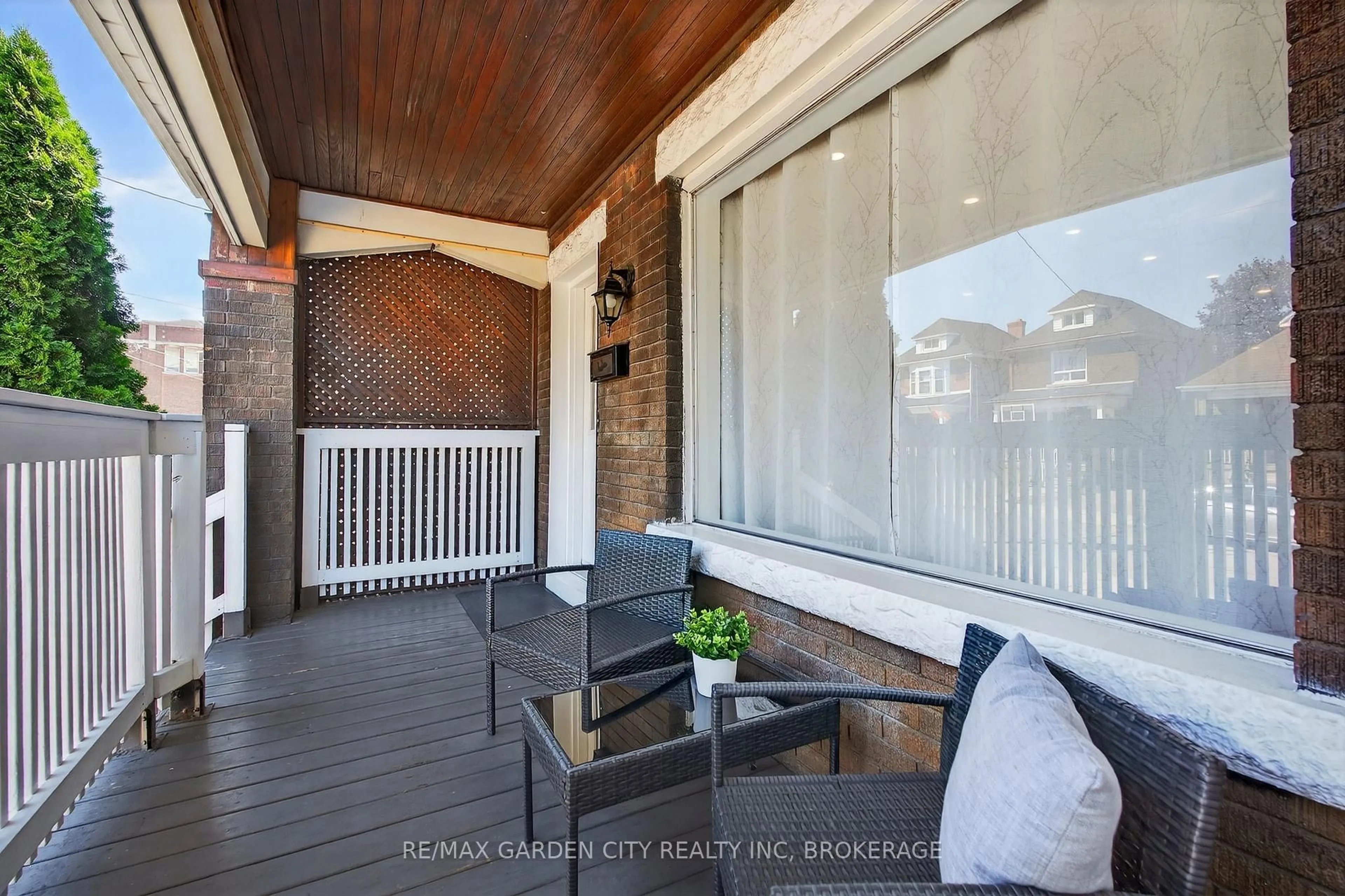 Balcony in the apartment, street for 133 Connaught Ave, Hamilton Ontario L8L 6Z2