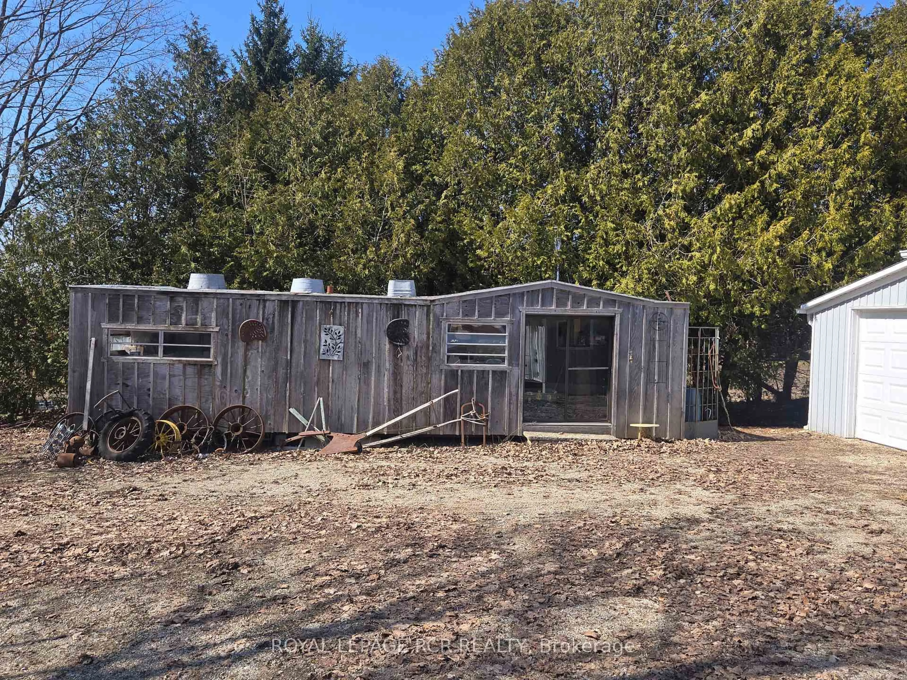 Shed for 775737 10 Highway, Chatsworth Ontario N0C 1H0