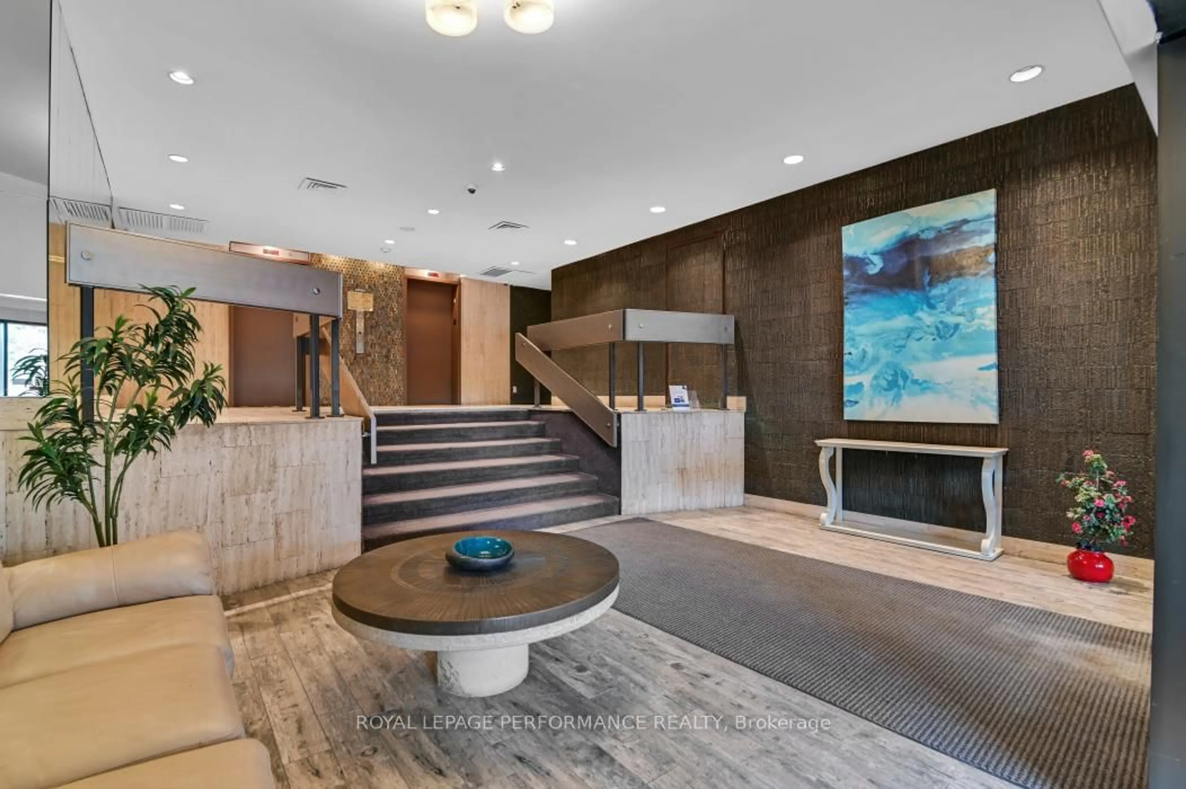 Lobby for 2650 Southvale Cres #505, Ottawa Ontario K1B 4S9