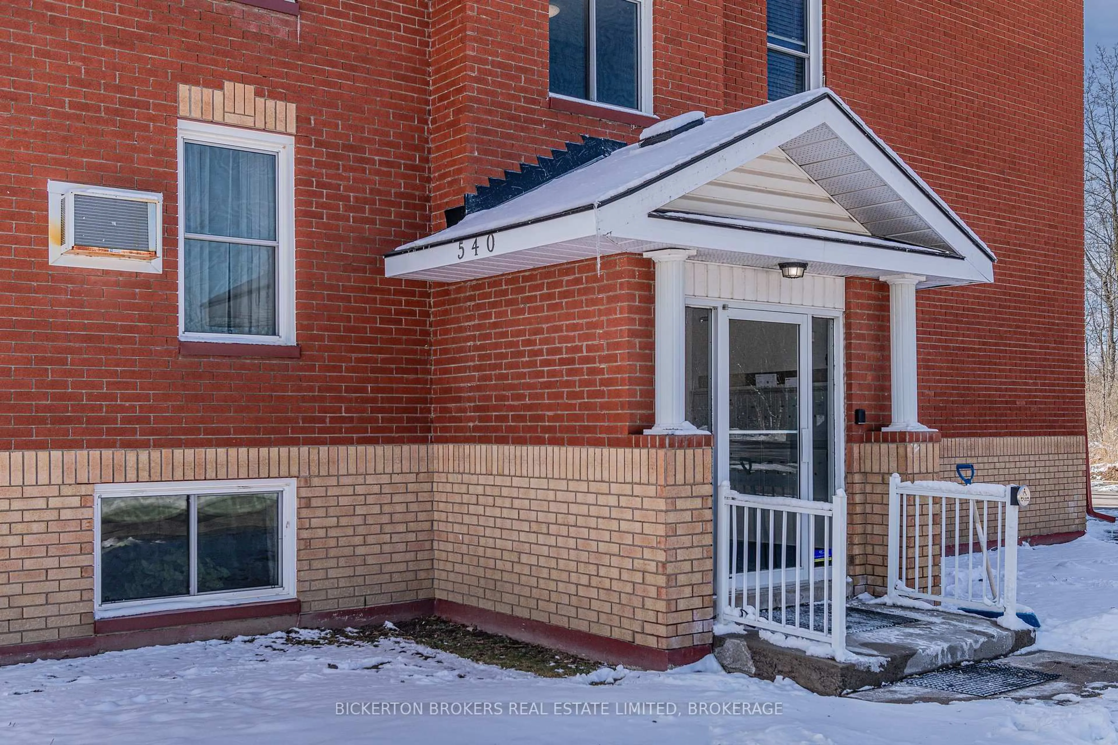 Home with brick exterior material, unknown for 540 Talbot Pl #101, Gananoque Ontario K7G 3C6