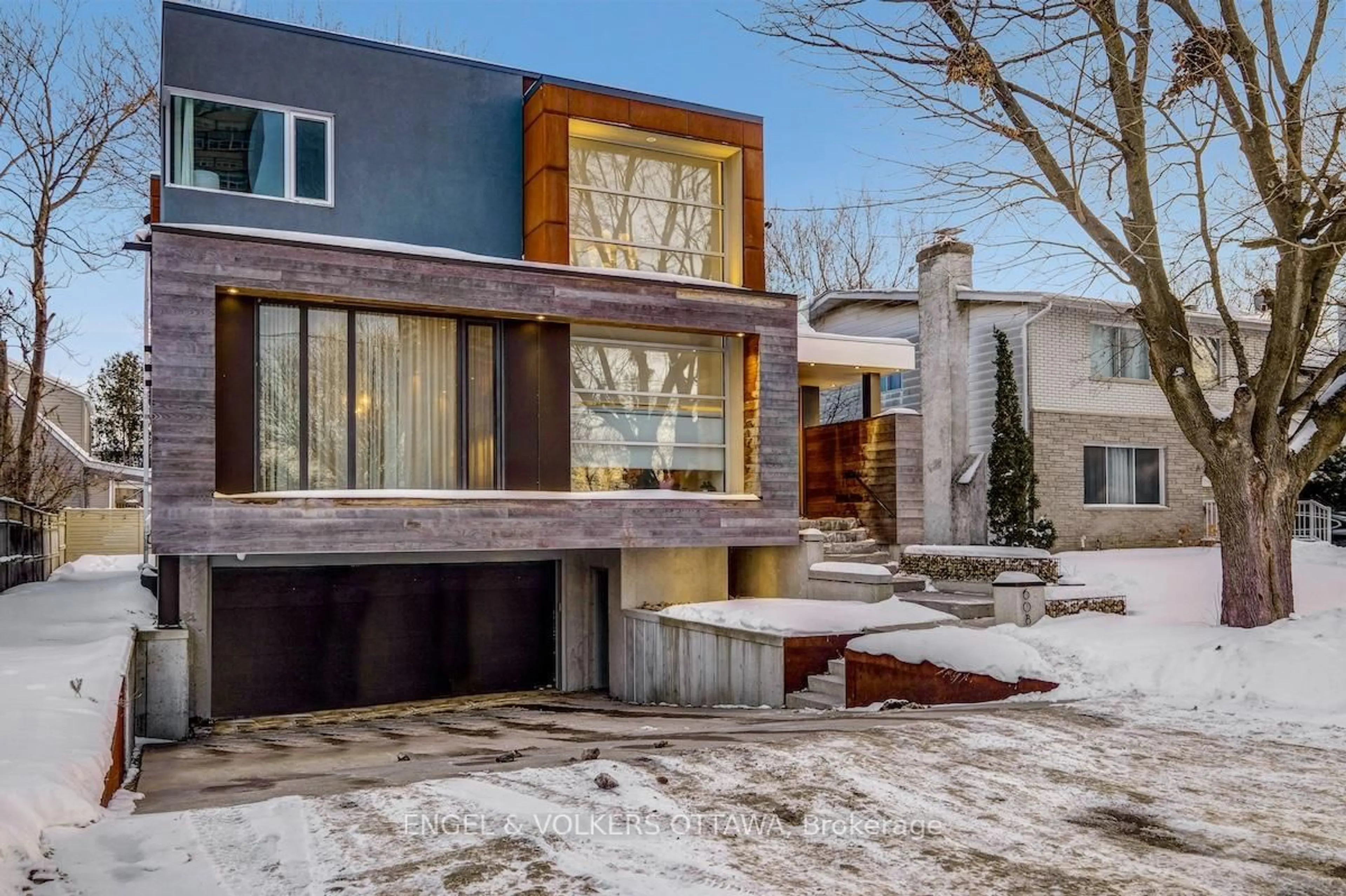 Home with brick exterior material, street for 608 Byron Ave, Ottawa Ontario K2A 0E5