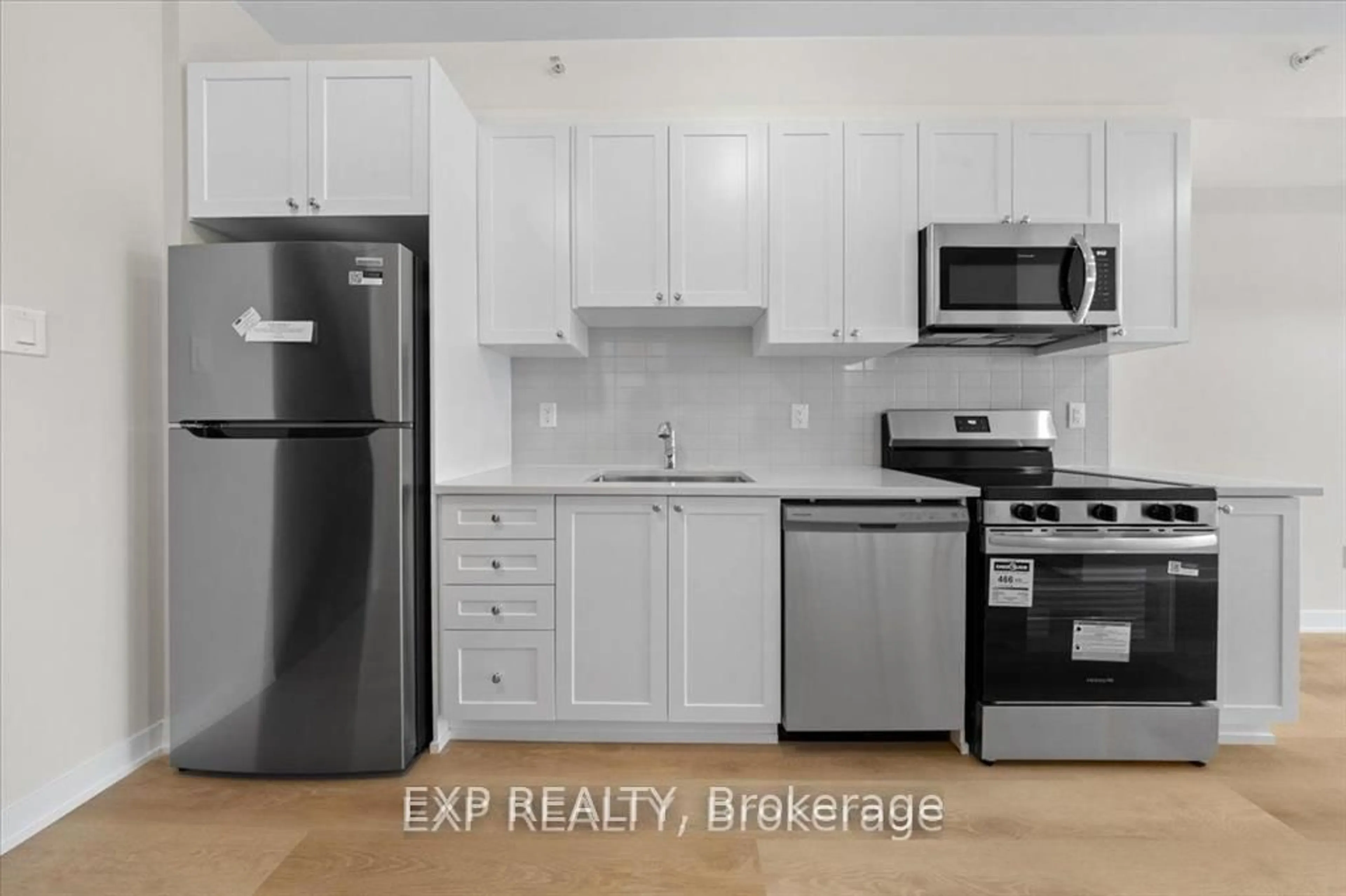 Standard kitchen, unknown for 2376 Tenth Line Rd #208, Ottawa Ontario K4A 0M7