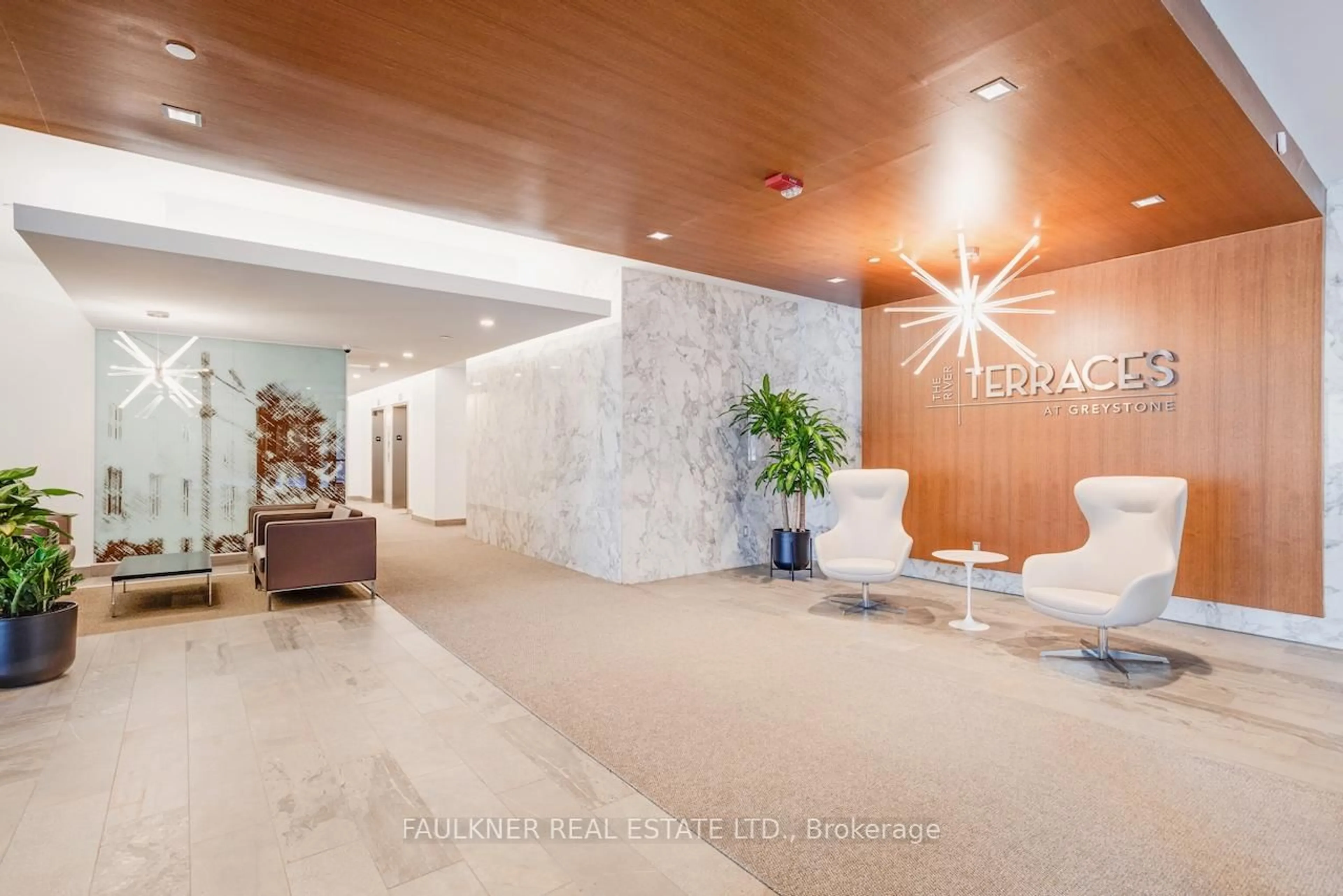 Lobby for 530 De Mazenod Ave #413, Ottawa Ontario K1S 5W8