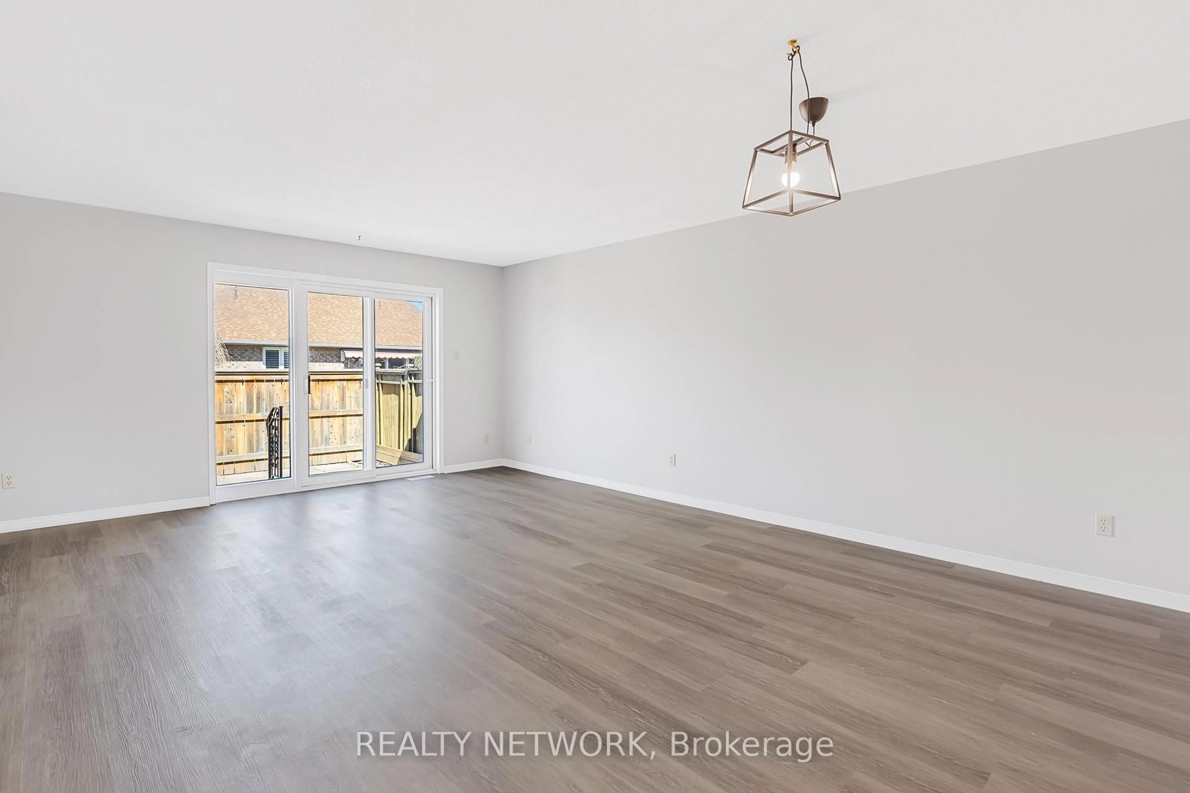 A pic of a room for 122 Bunting Rd #54, St. Catharines Ontario L2P 3X7