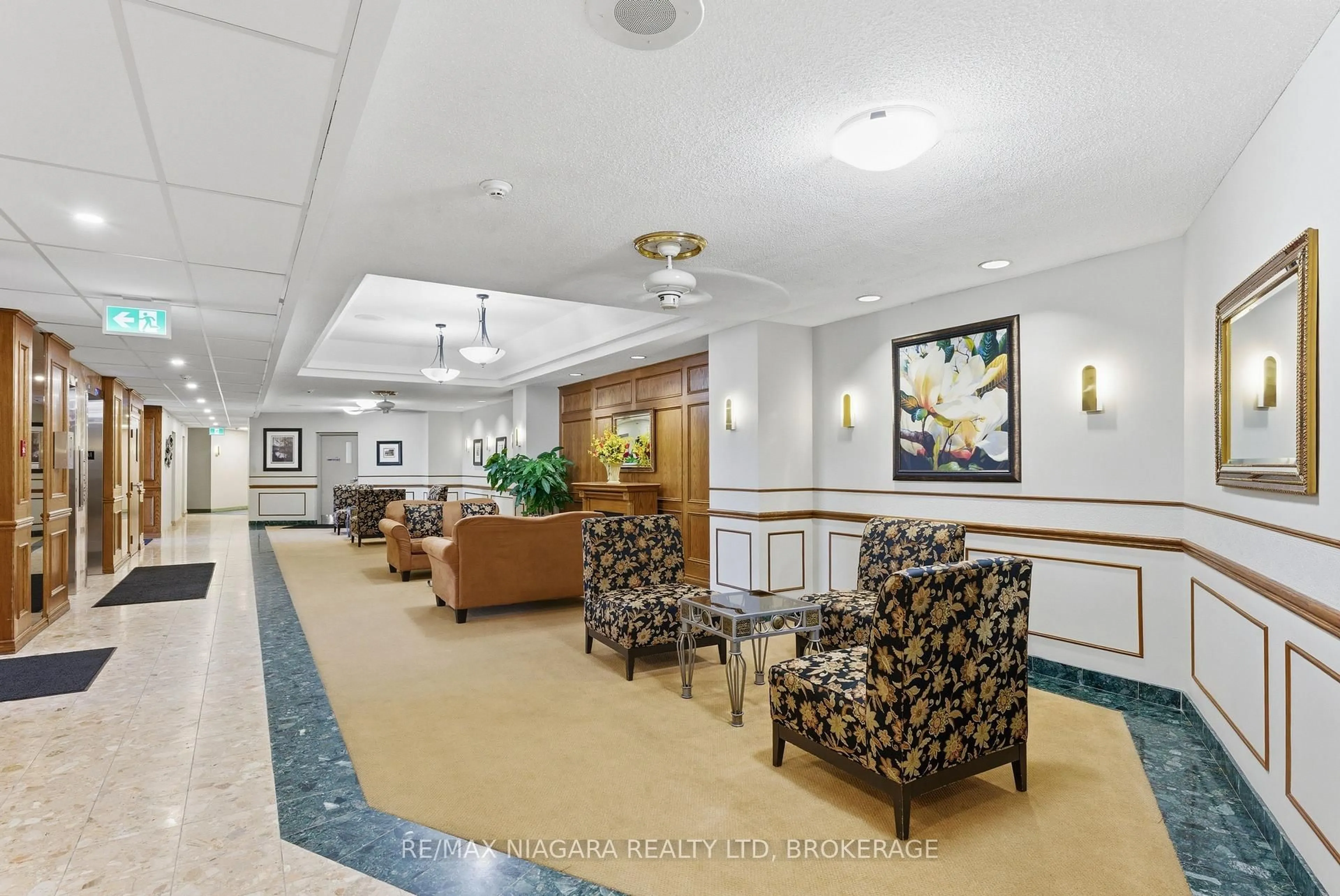 Lobby for 7 GALE Cres #109, St. Catharines Ontario L2R 7M8