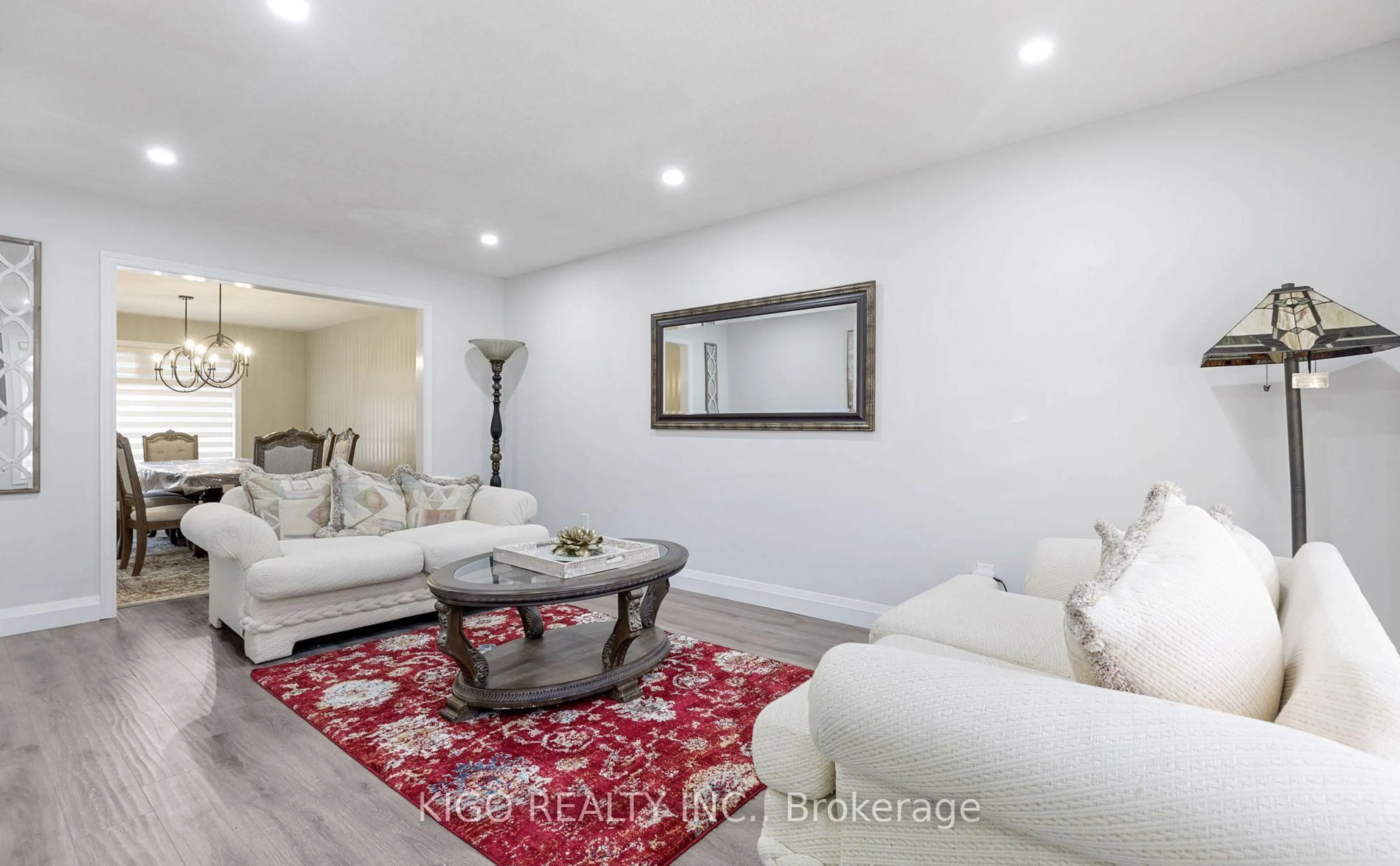 Living room with furniture, unknown for 167 SUNNYSIDE Dr, London North Ontario N5X 3P7