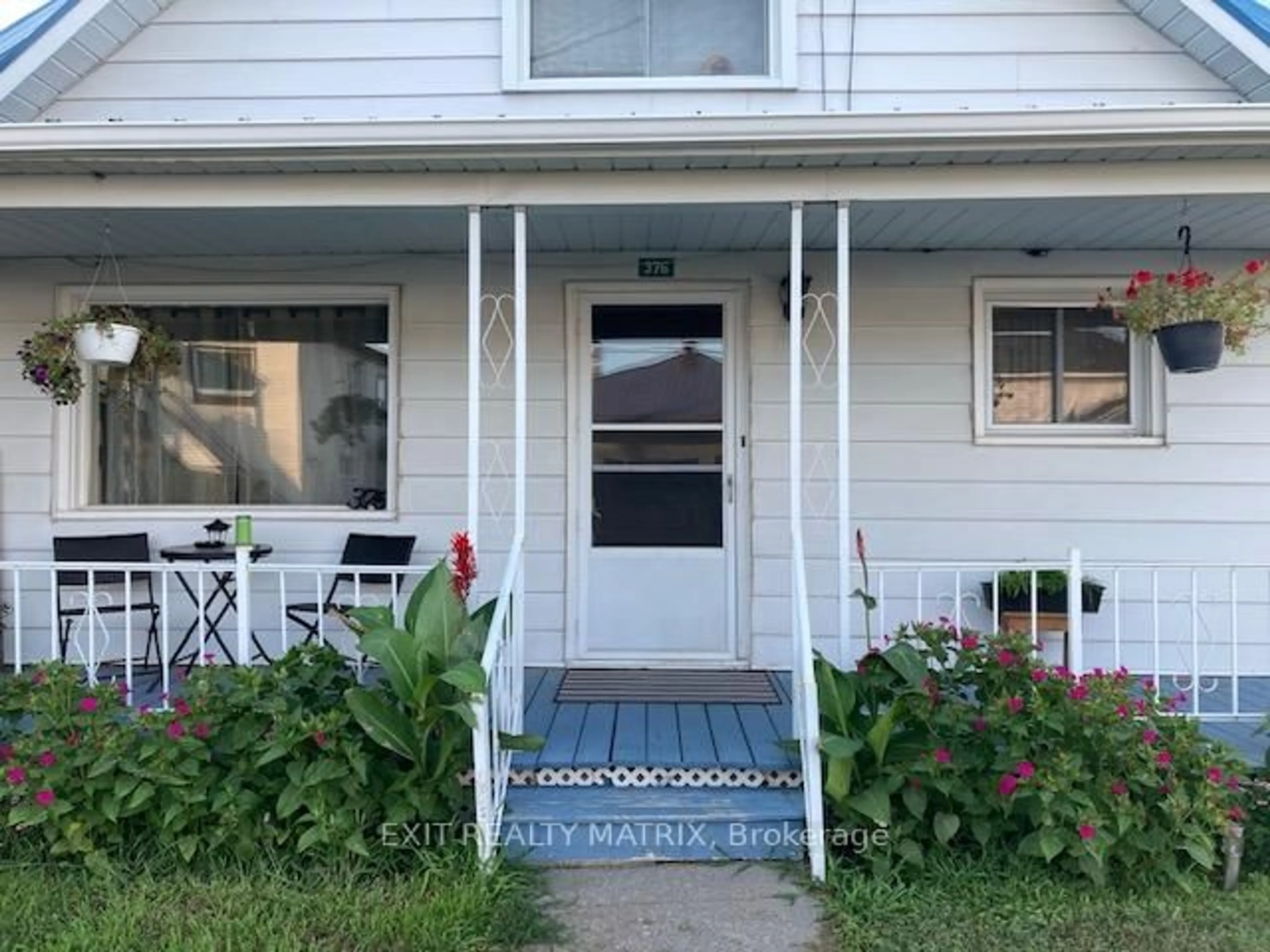 Patio, street for 376 Telegraph Rd, Alfred and Plantagenet Ontario K0B 1A0