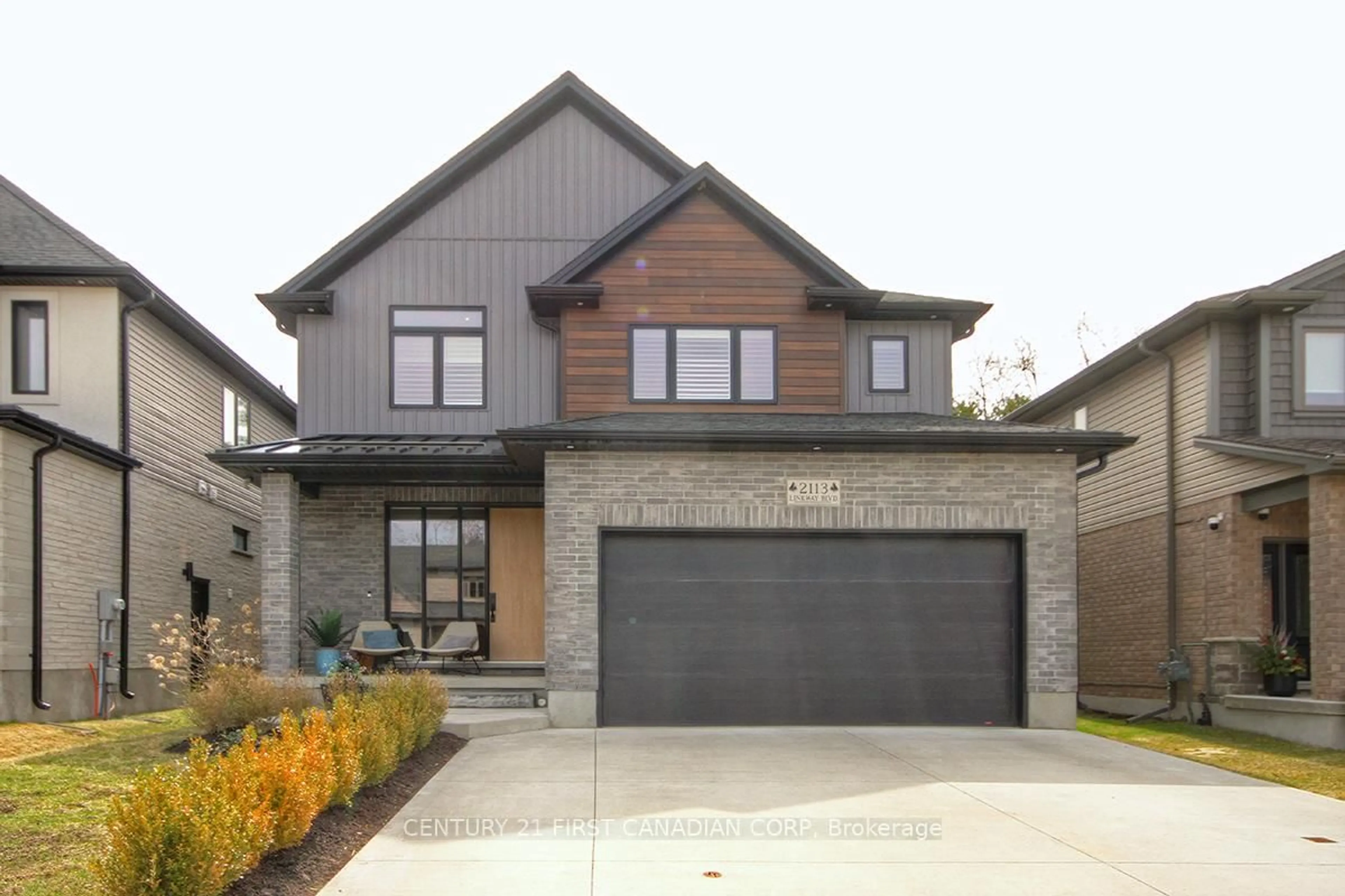 Home with brick exterior material, street for 2113 Linkway Blvd, London South Ontario N6K 0K8