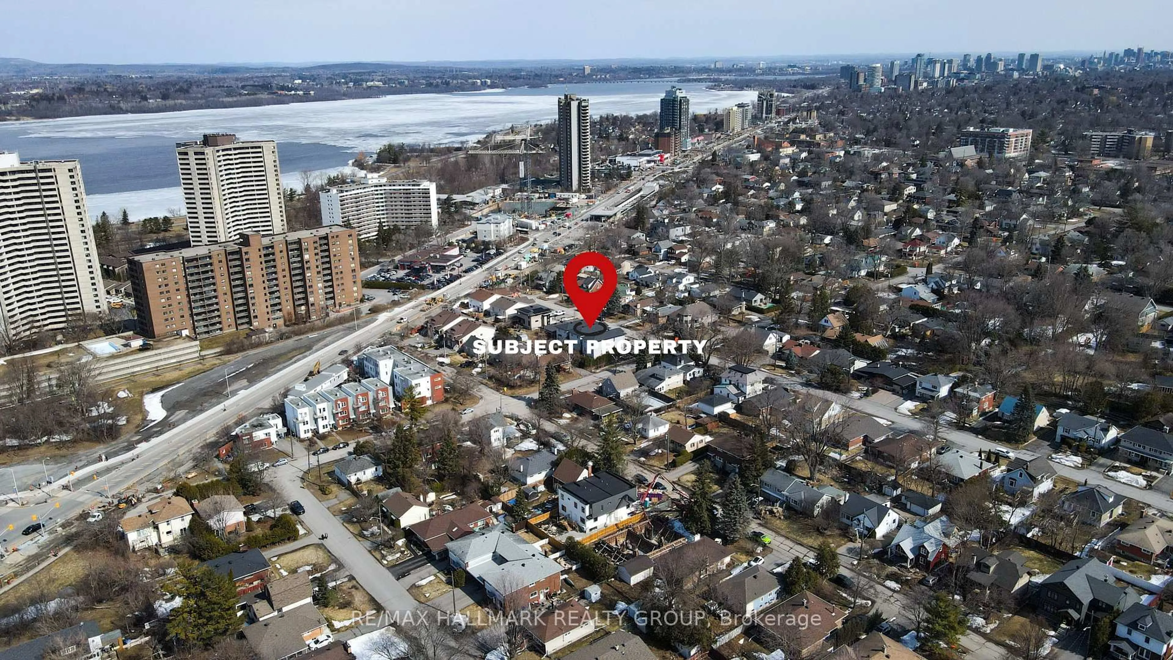 A pic from outside/outdoor area/front of a property/back of a property/a pic from drone, city buildings view from balcony for 250 Richardson Ave, Ottawa Ontario K2B 5G6