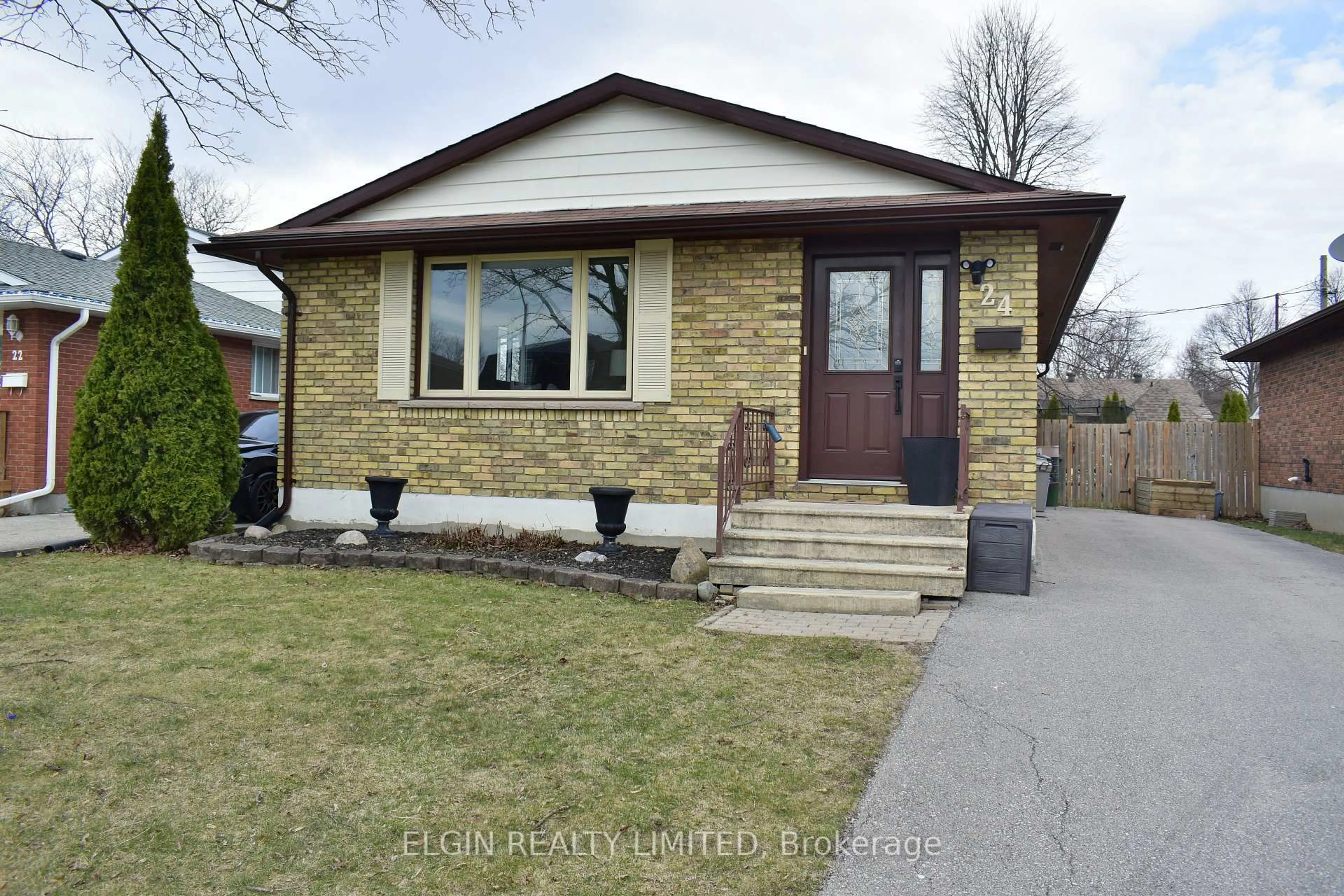 Home with brick exterior material, street for 24 Dyer St, St. Thomas Ontario N5R 5K3