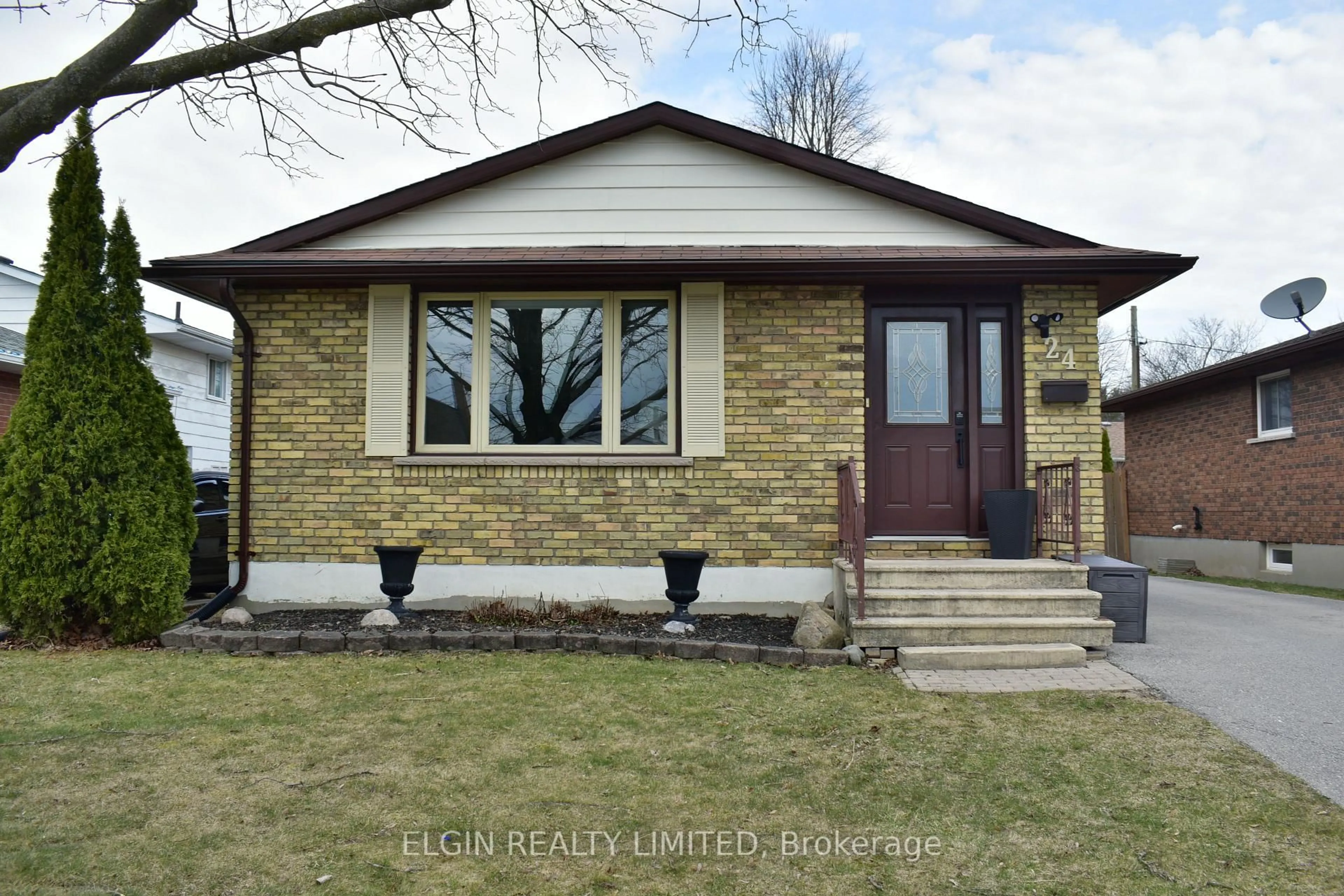 Home with brick exterior material, street for 24 Dyer St, St. Thomas Ontario N5R 5K3